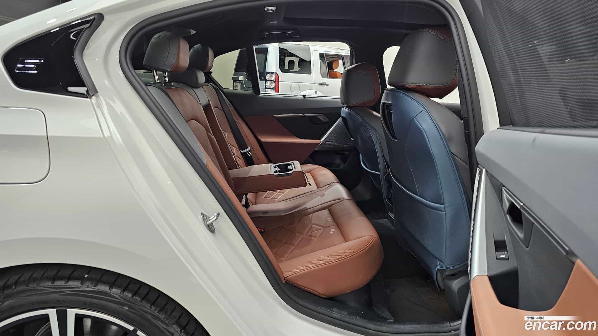 5-Series BMW 2025.1-OPTION-015