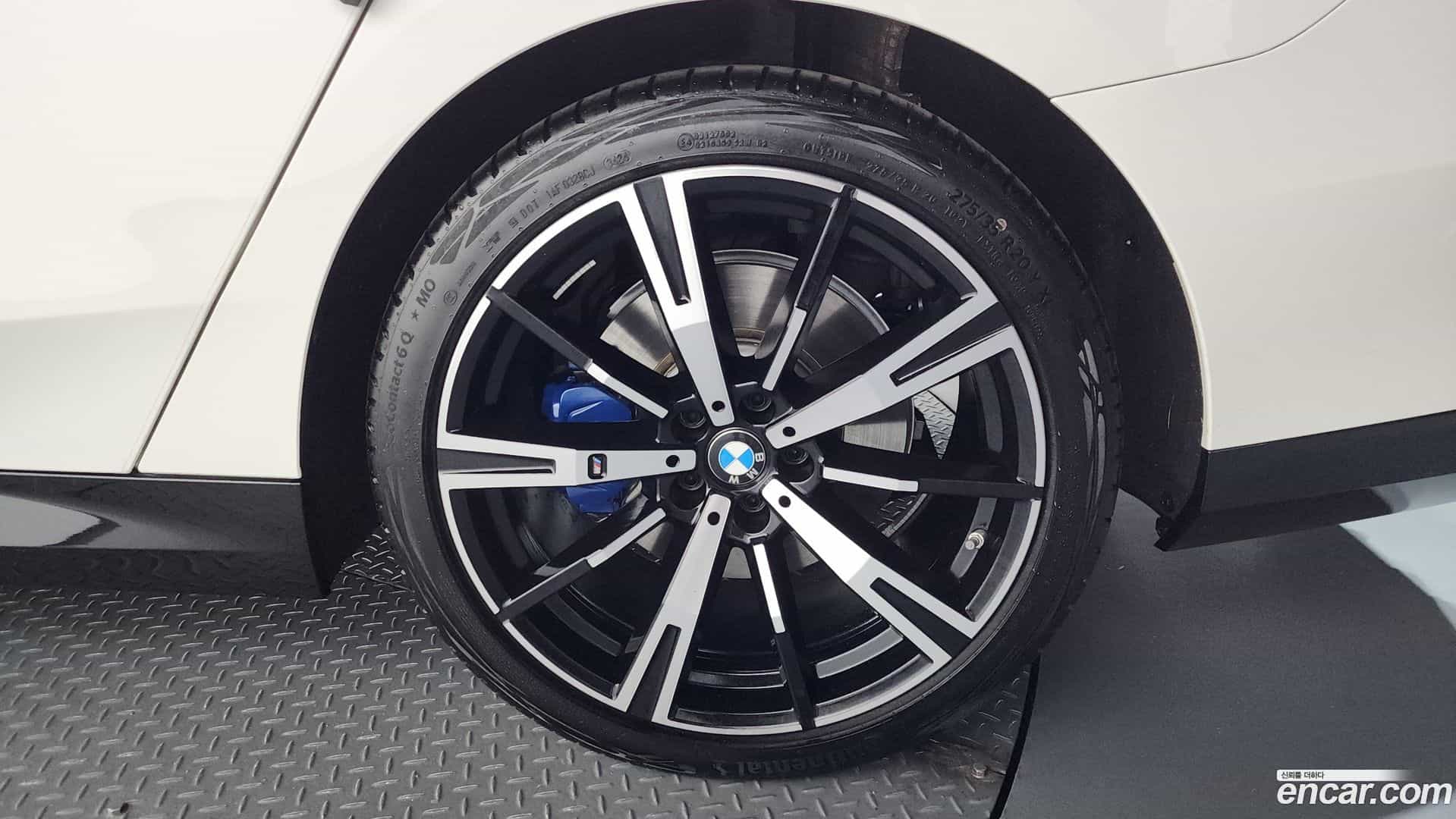 5-Series BMW 2025.1-OUTER-031