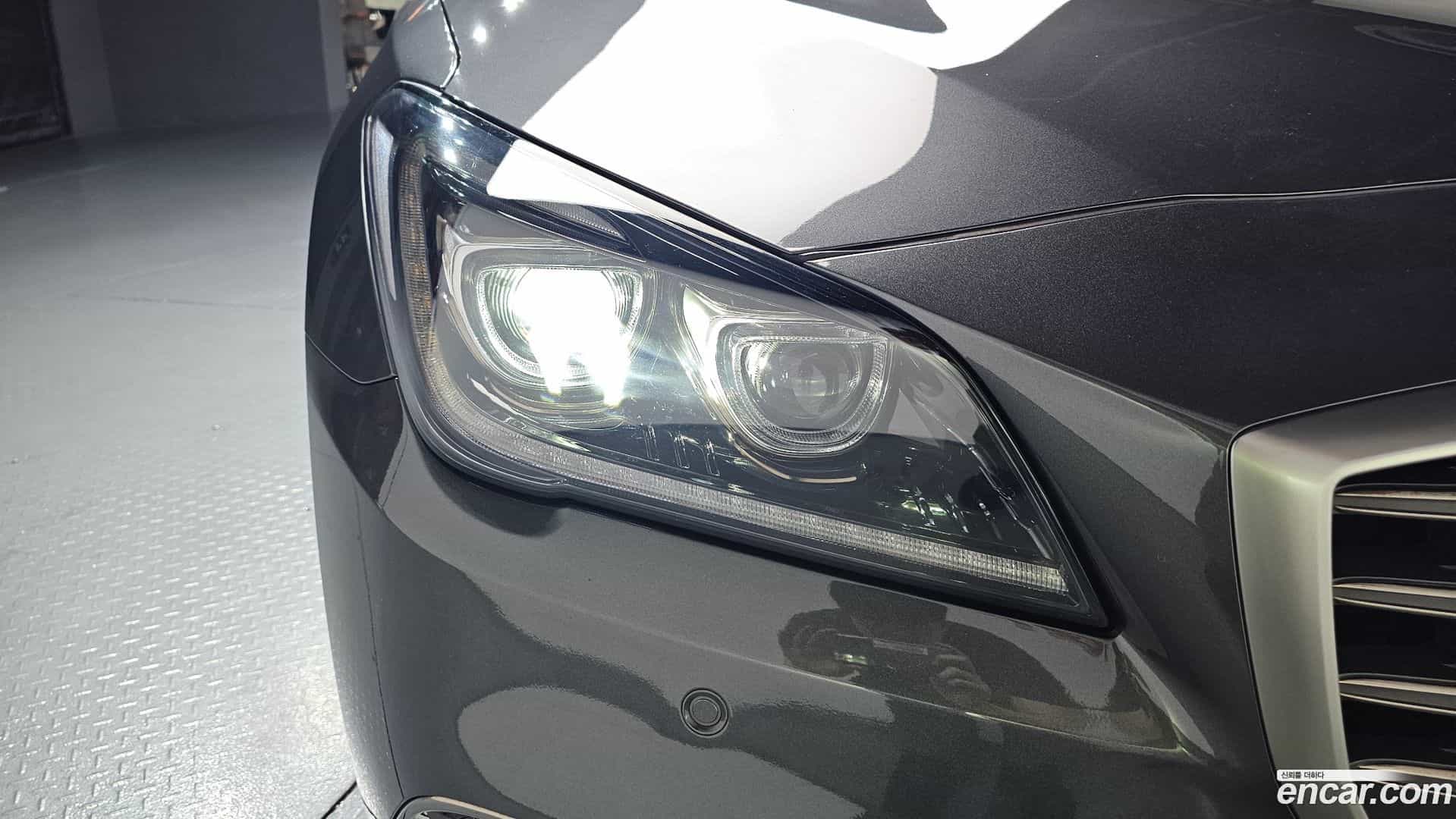 G80 Genesis 2019.10-OUTER-032