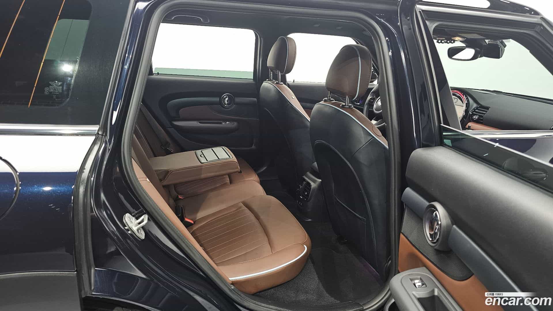 Clubman Mini 2024.5-INNER-036