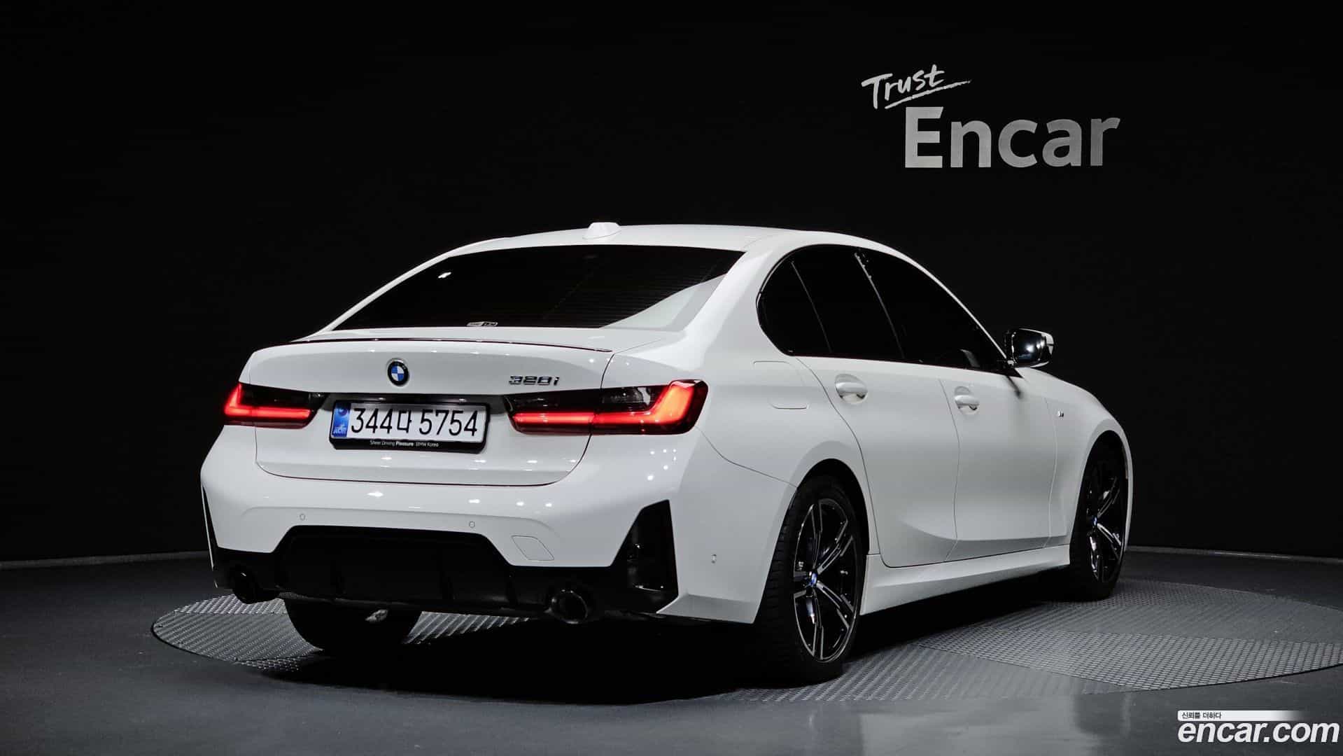 3-Series BMW 2025.4-OUTER-002