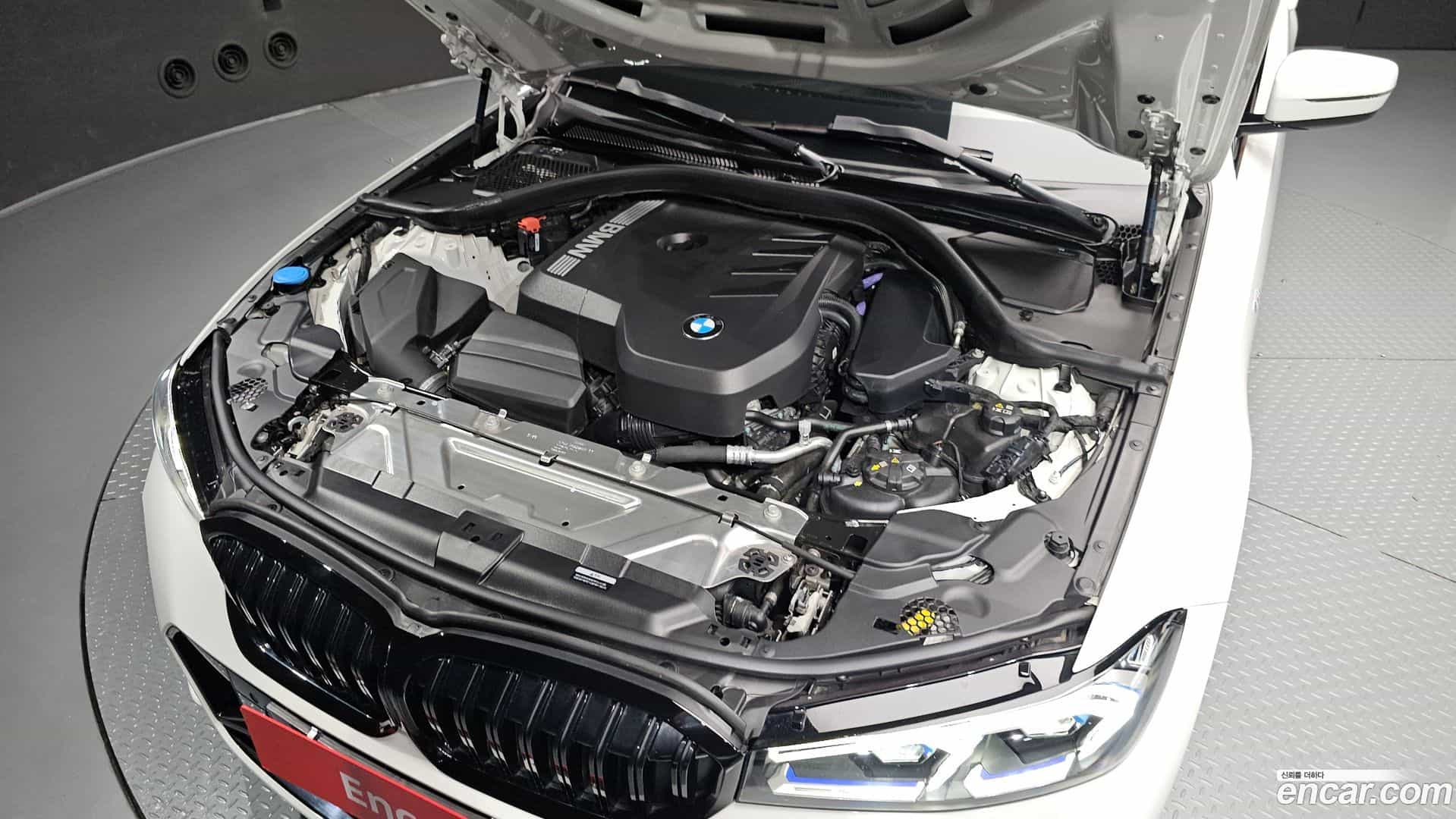 3-Series BMW 2025.4-OUTER-006