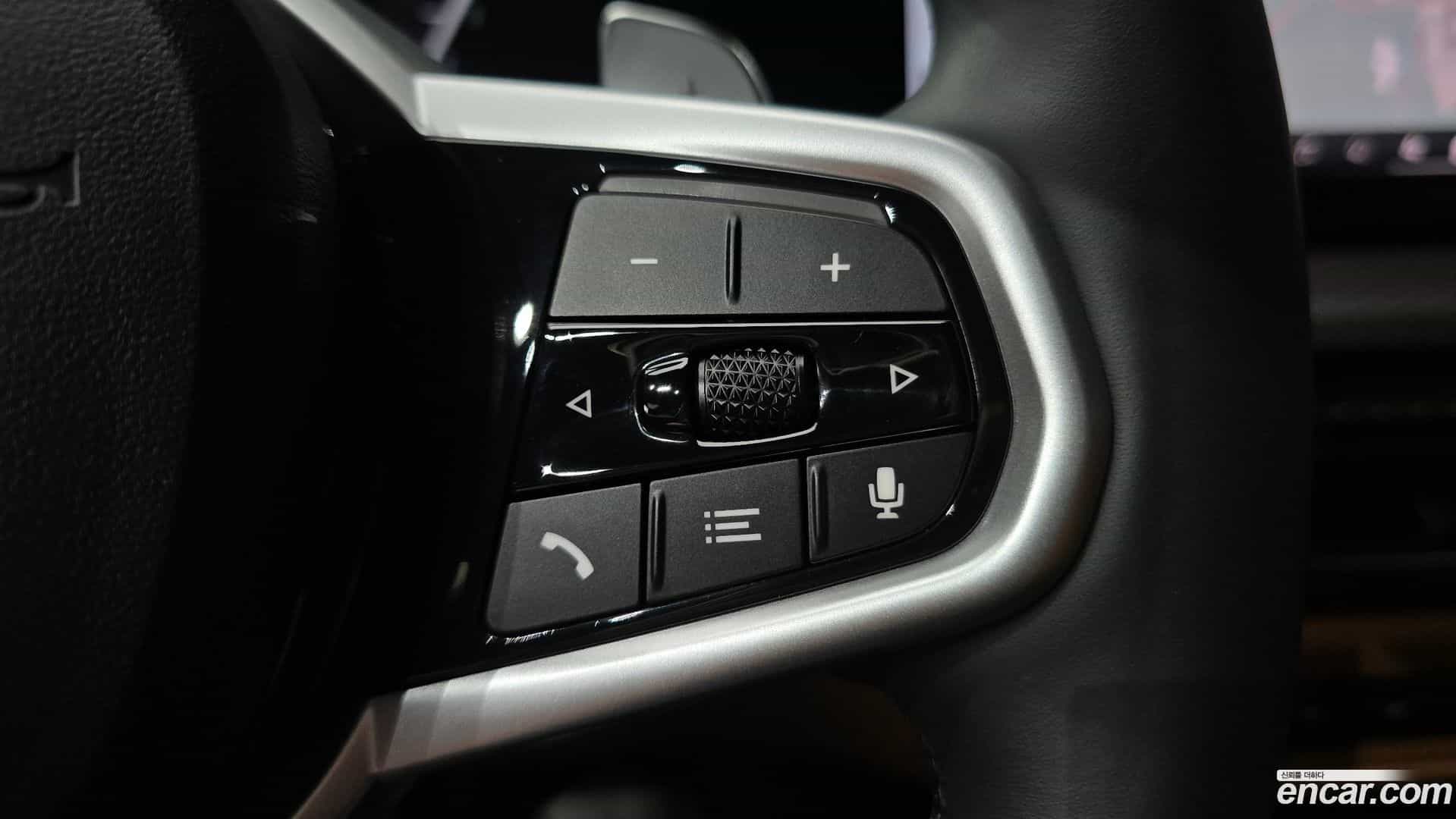 3-Series BMW 2025.4-OPTION-043