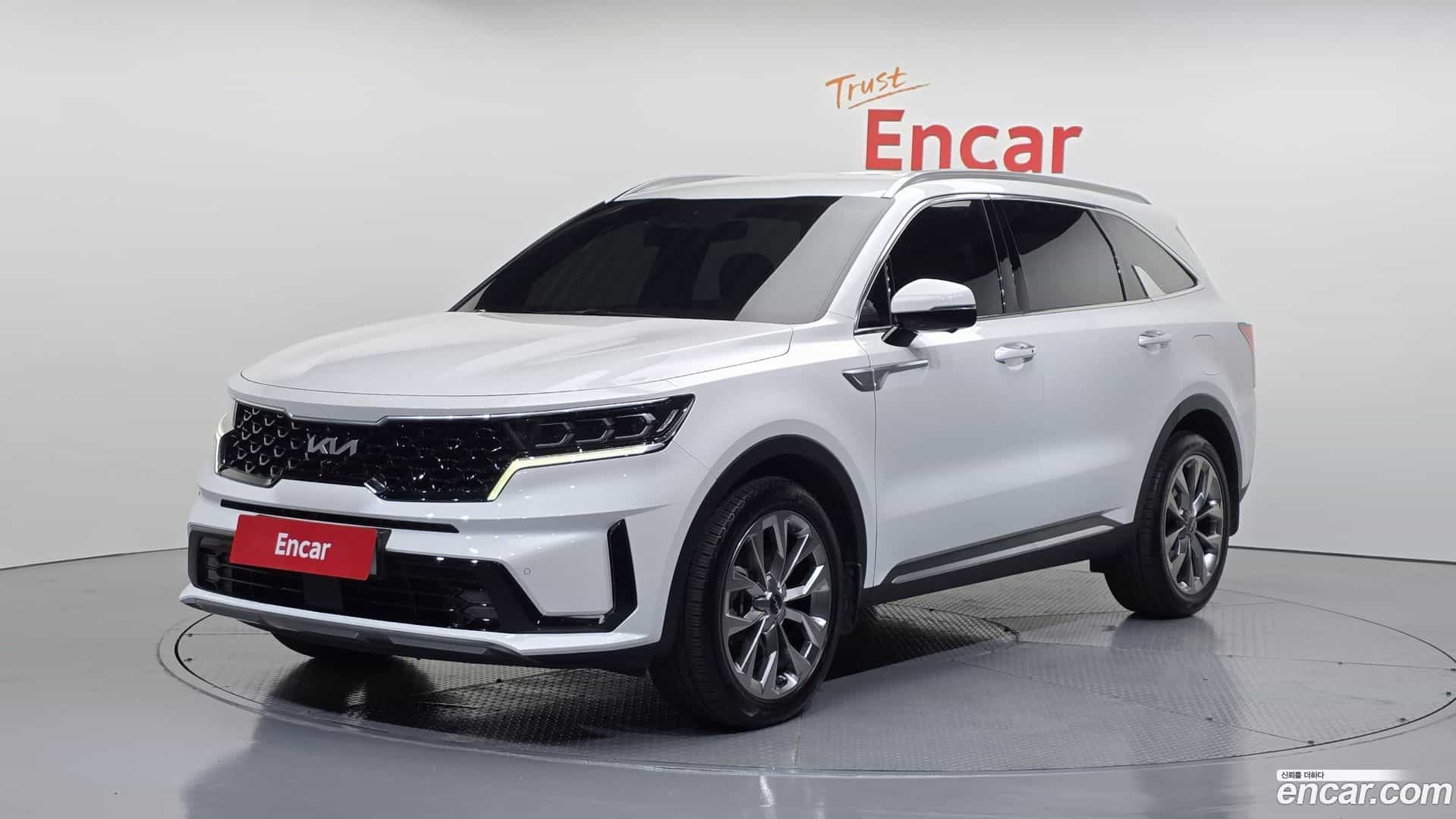 Sorento Kia 2022.8-OUTER-001