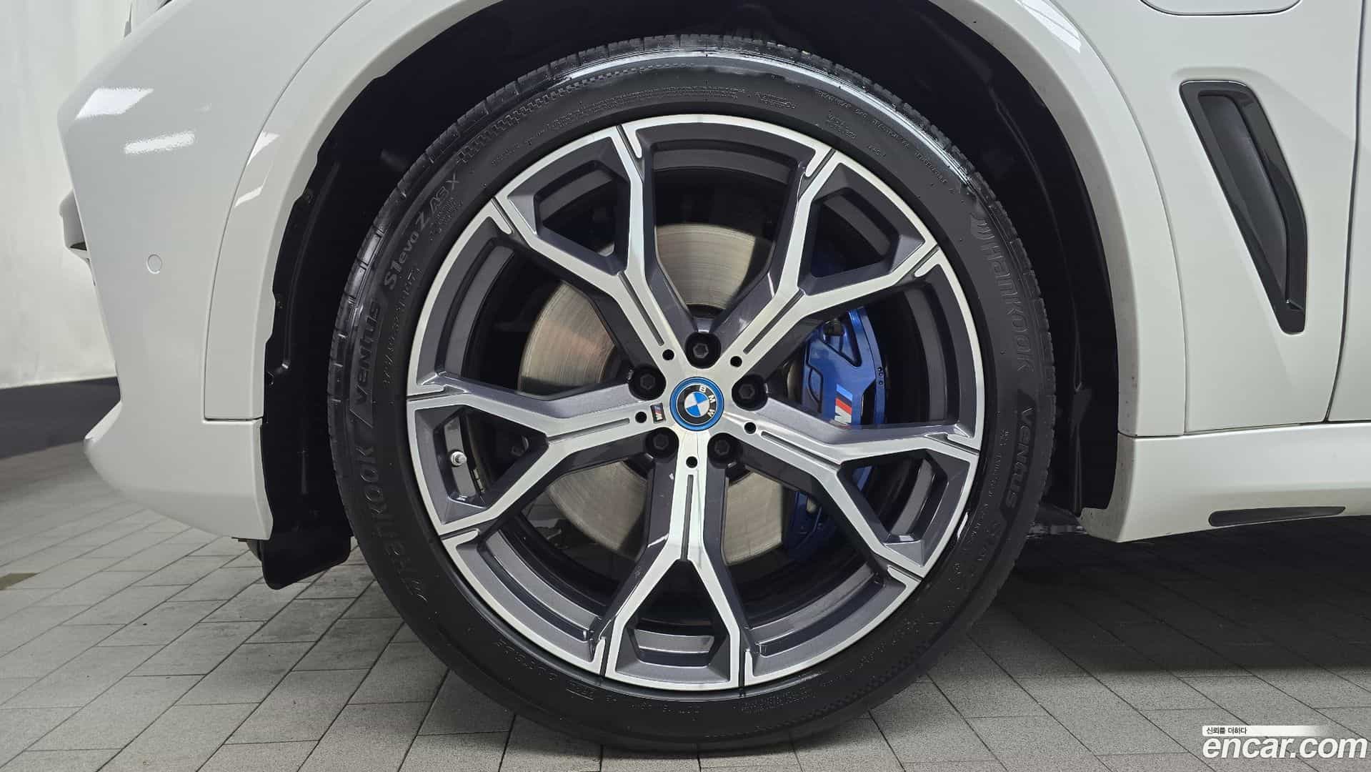 X5 BMW 2021.11-OUTER-005