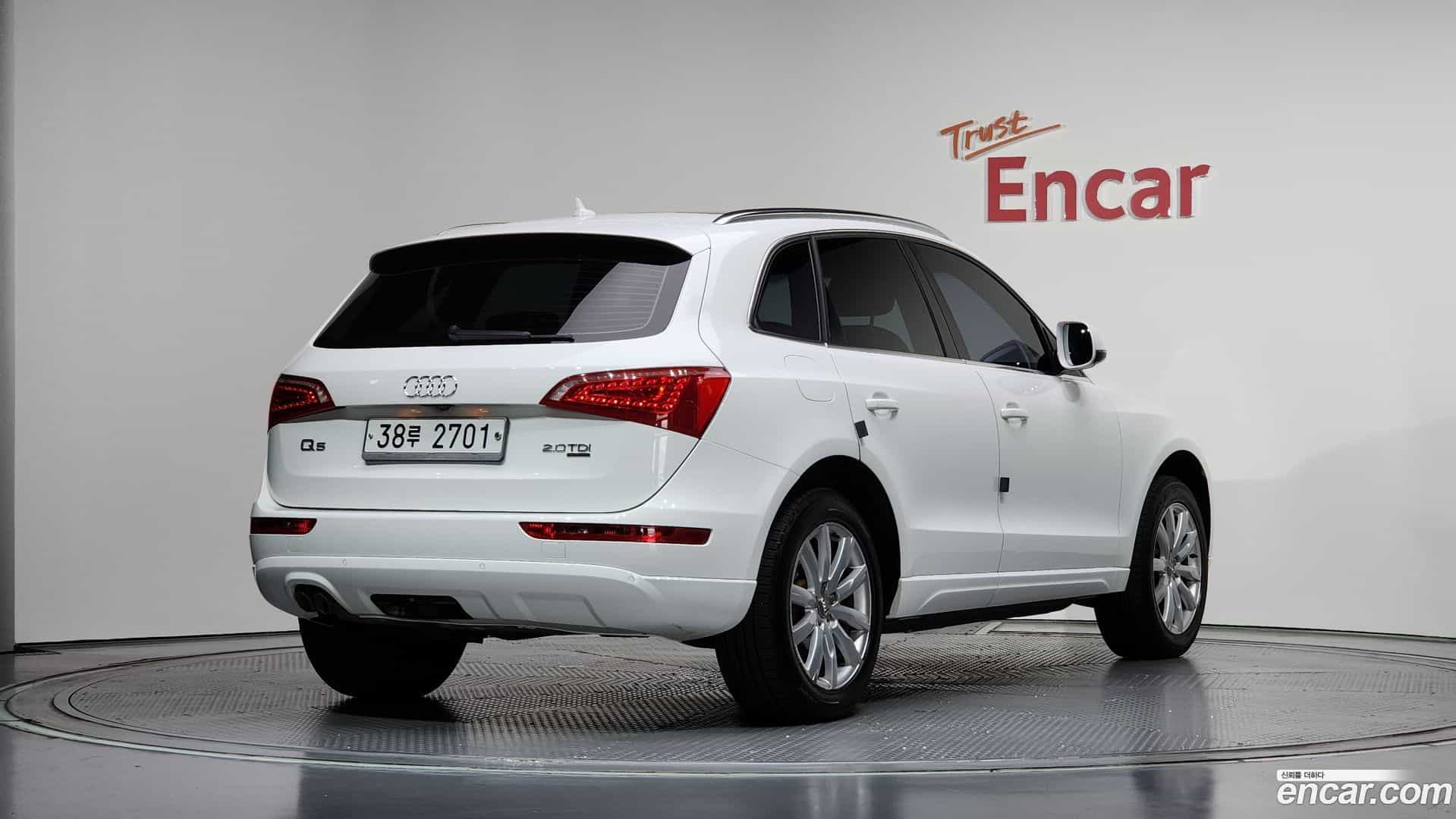 Q5 Audi 2012.2-OUTER-002