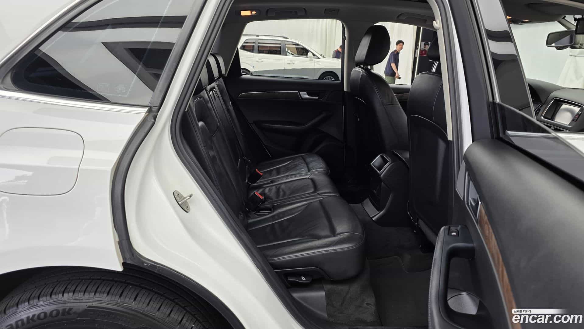 Q5 Audi 2012.2-OPTION-016