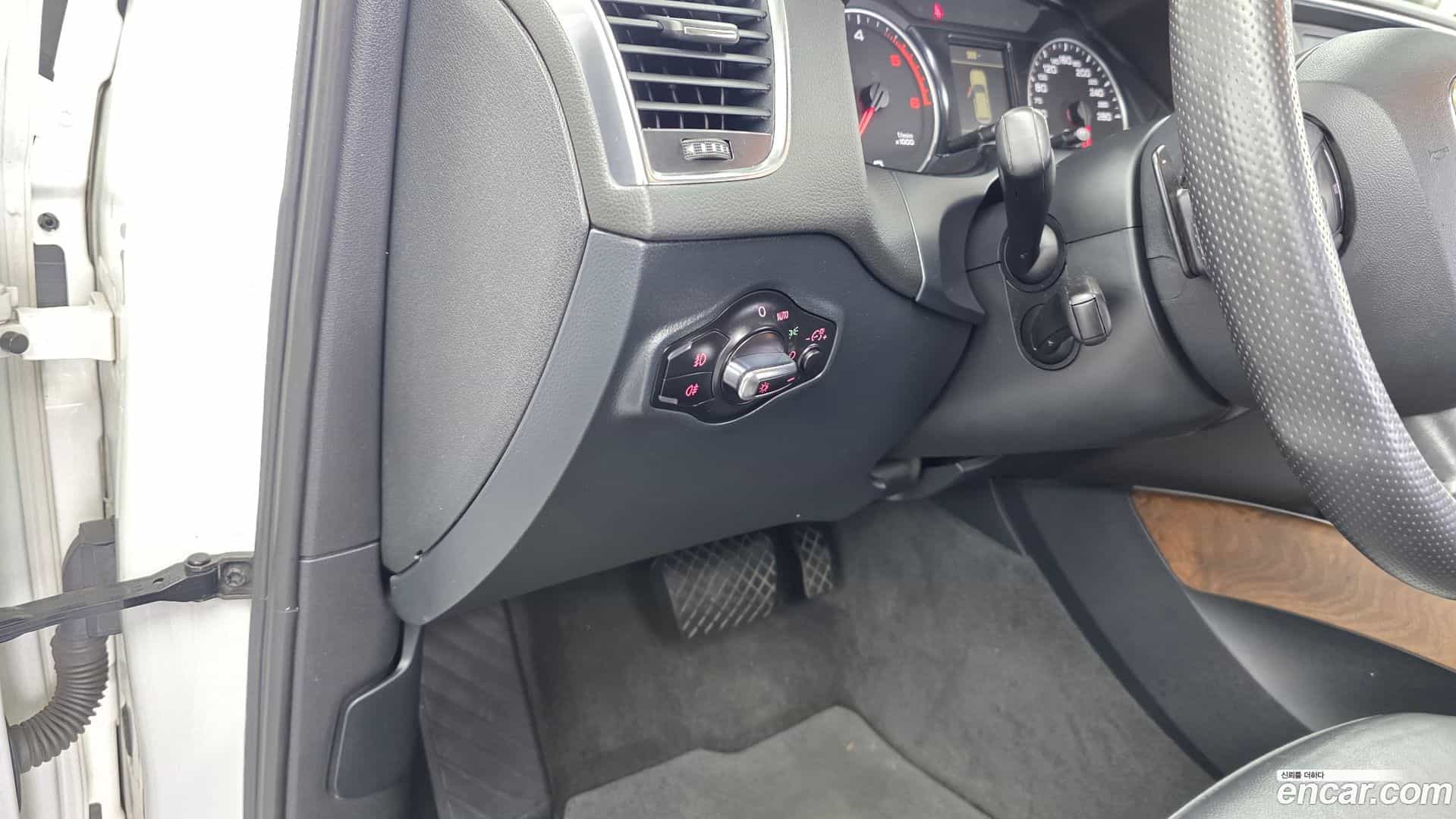 Q5 Audi 2012.2-OPTION-021