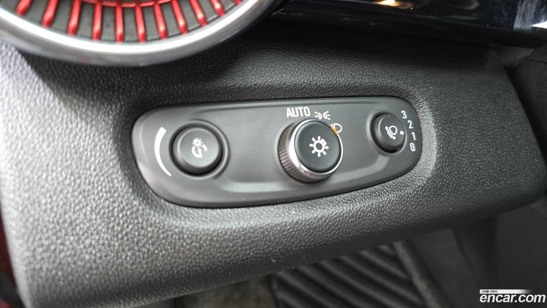 Trax Chevrolet 2023.4-OPTION-018