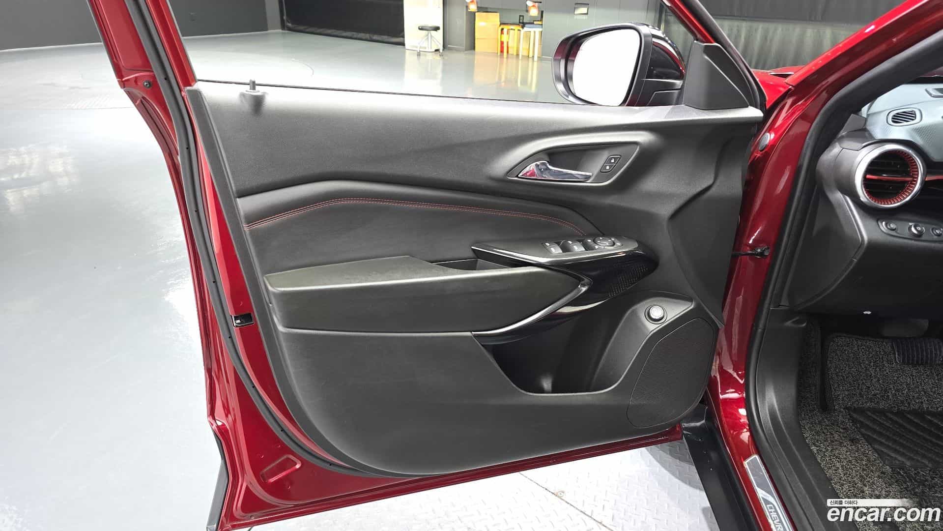 Trax Chevrolet 2023.4-INNER-034