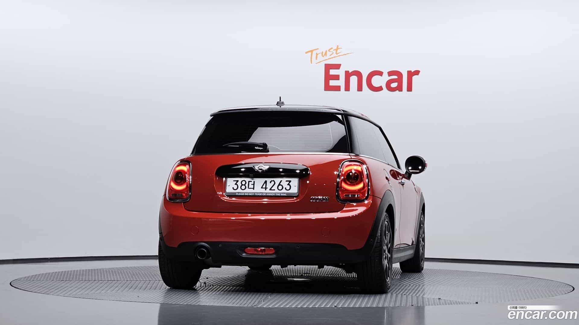 Cooper Mini 2017.2-OUTER-004