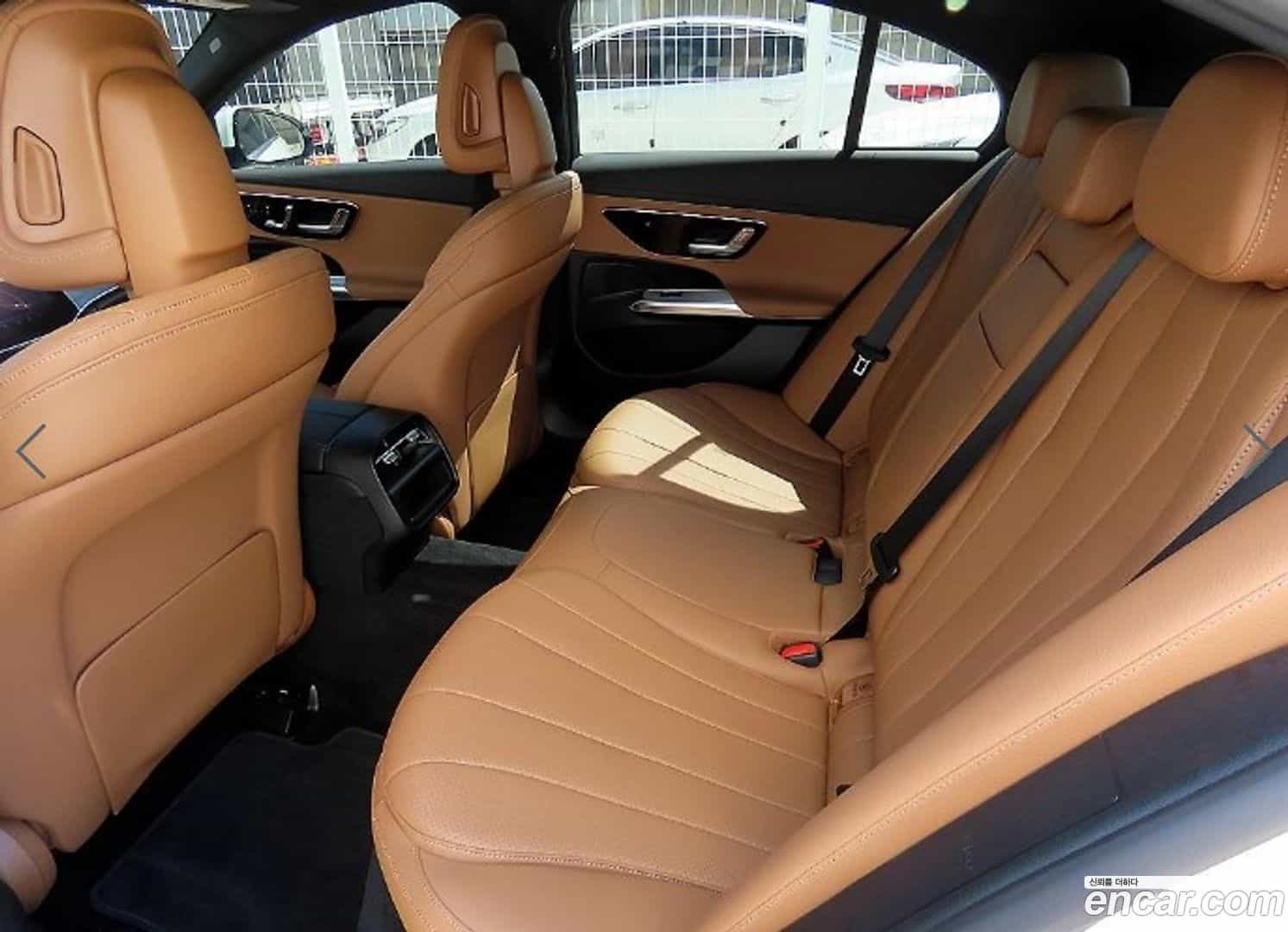 E-Class Mercedes-Benz 2025.5-OUTER-006