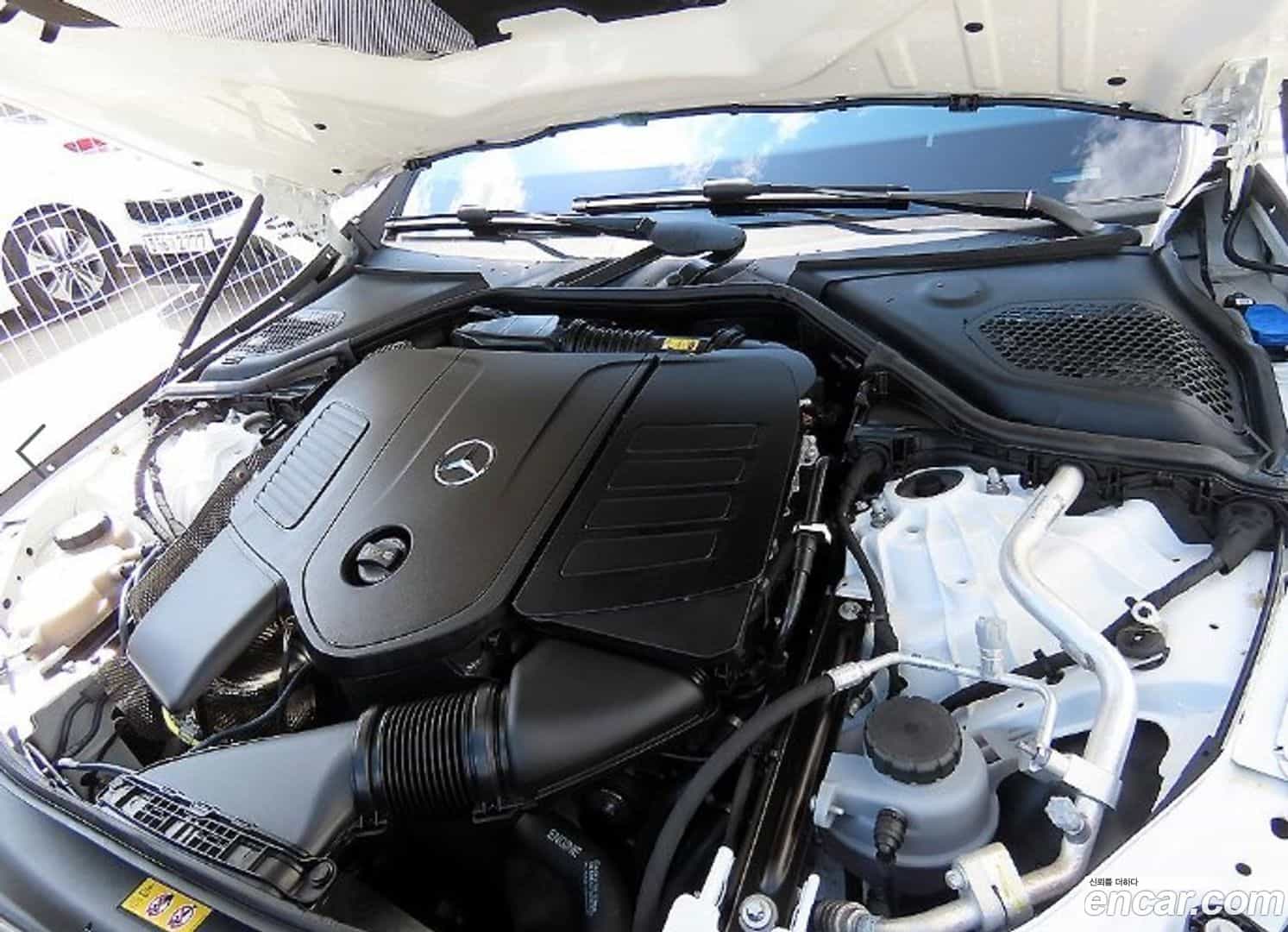E-Class Mercedes-Benz 2025.5-OPTION-023