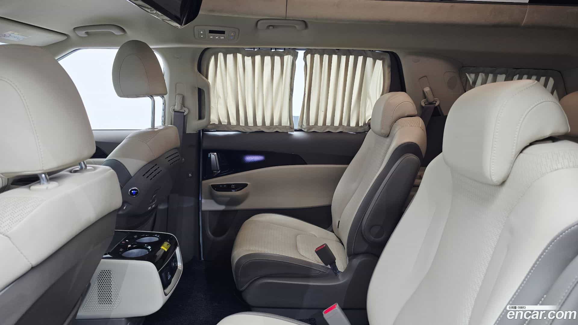 Canival Kia 2022.3-OPTION-016