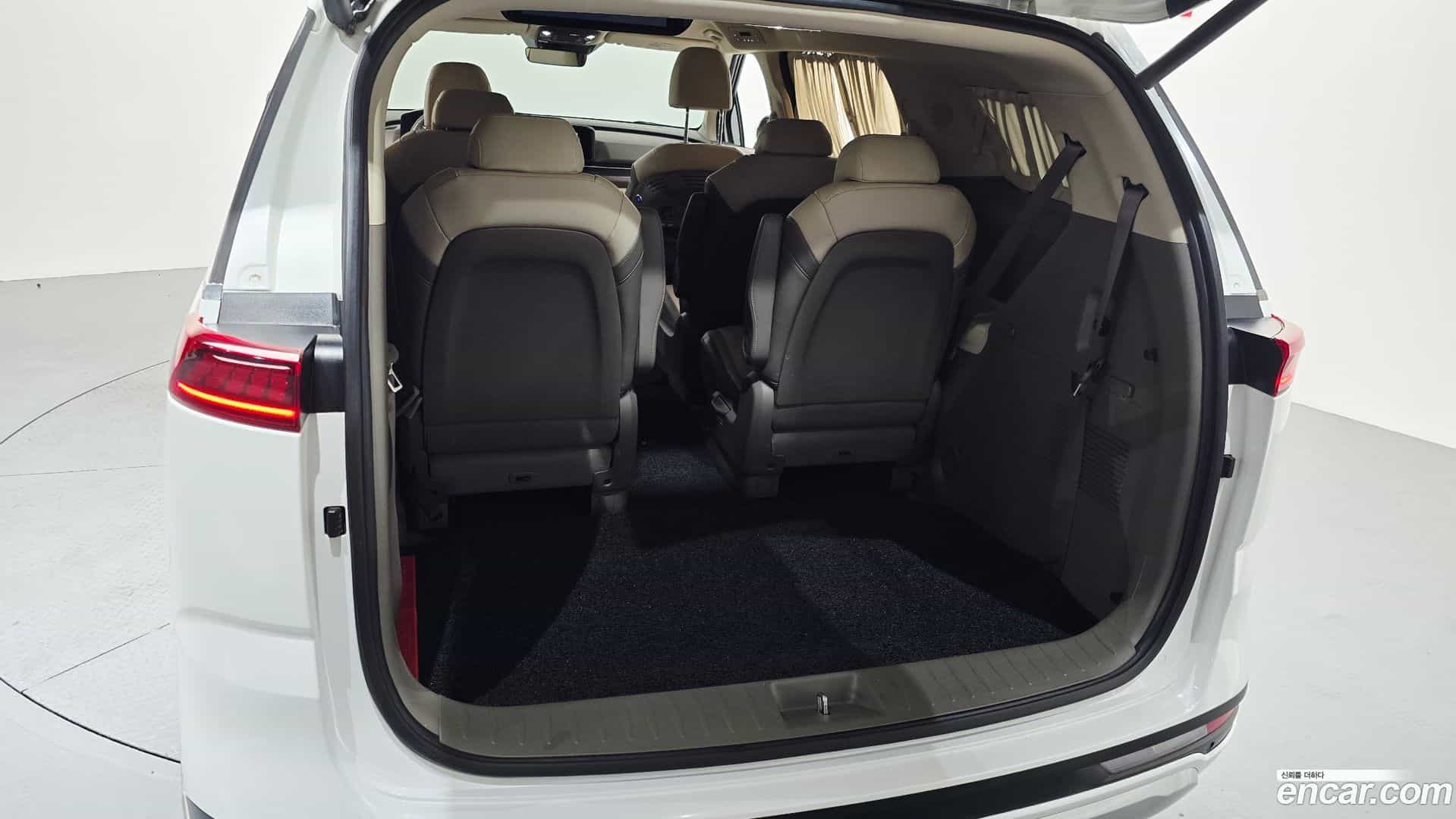 Canival Kia 2022.3-OPTION-023