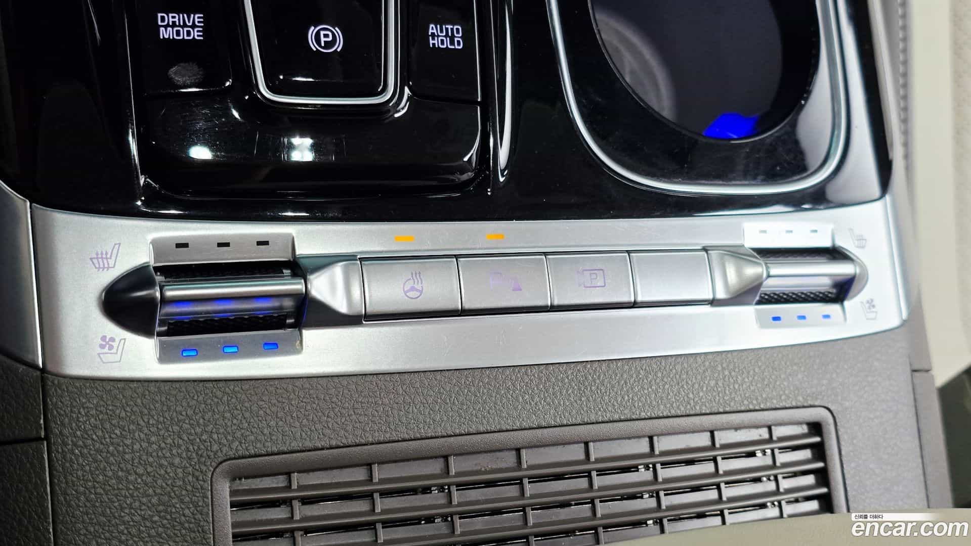 Canival Kia 2022.3-OPTION-040