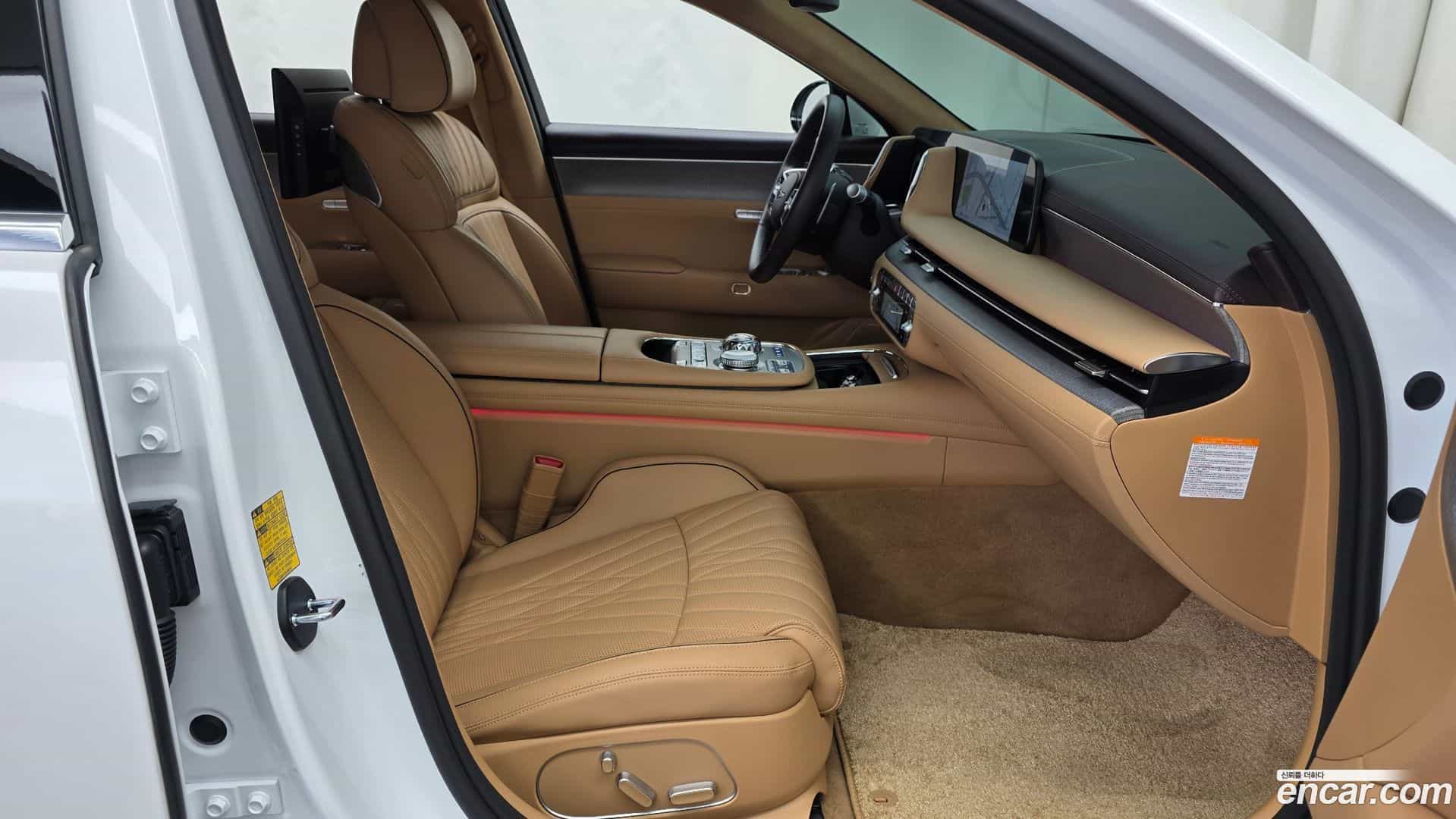 G90 Genesis 2025.8-INNER-036