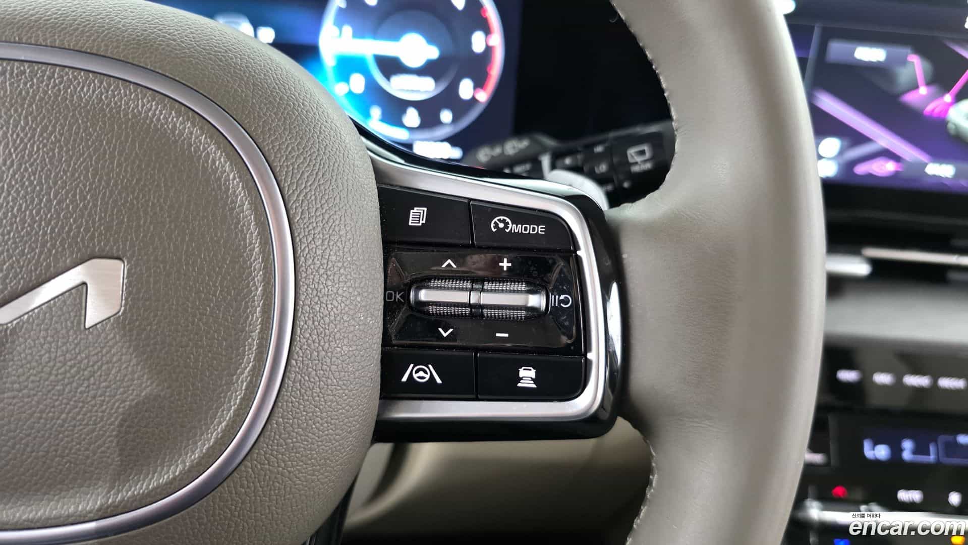 Canival Kia 2023.0-OPTION-021
