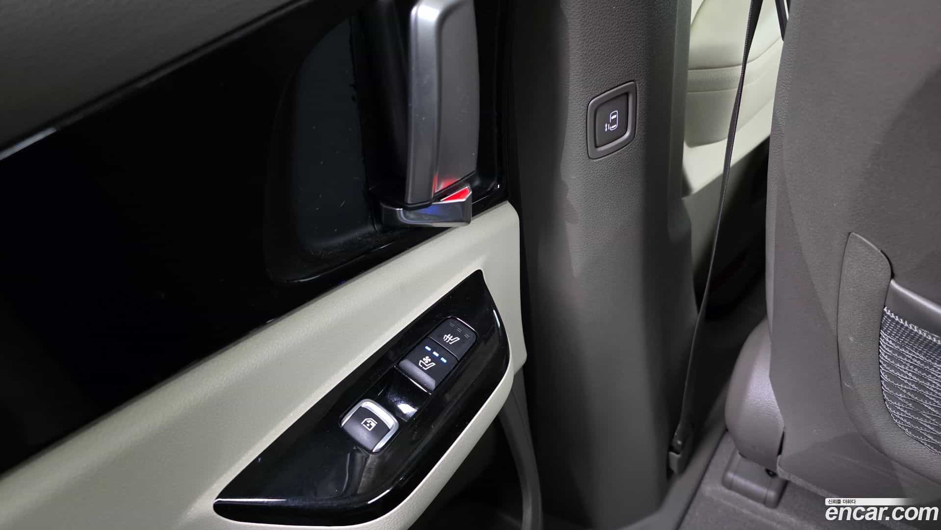 Canival Kia 2023.0-OPTION-023