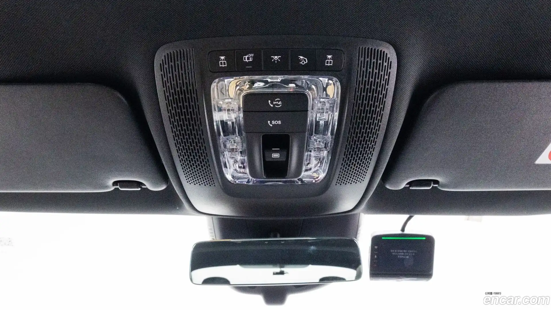 CLA-Class Mercedes-Benz 2025.8-OPTION-021