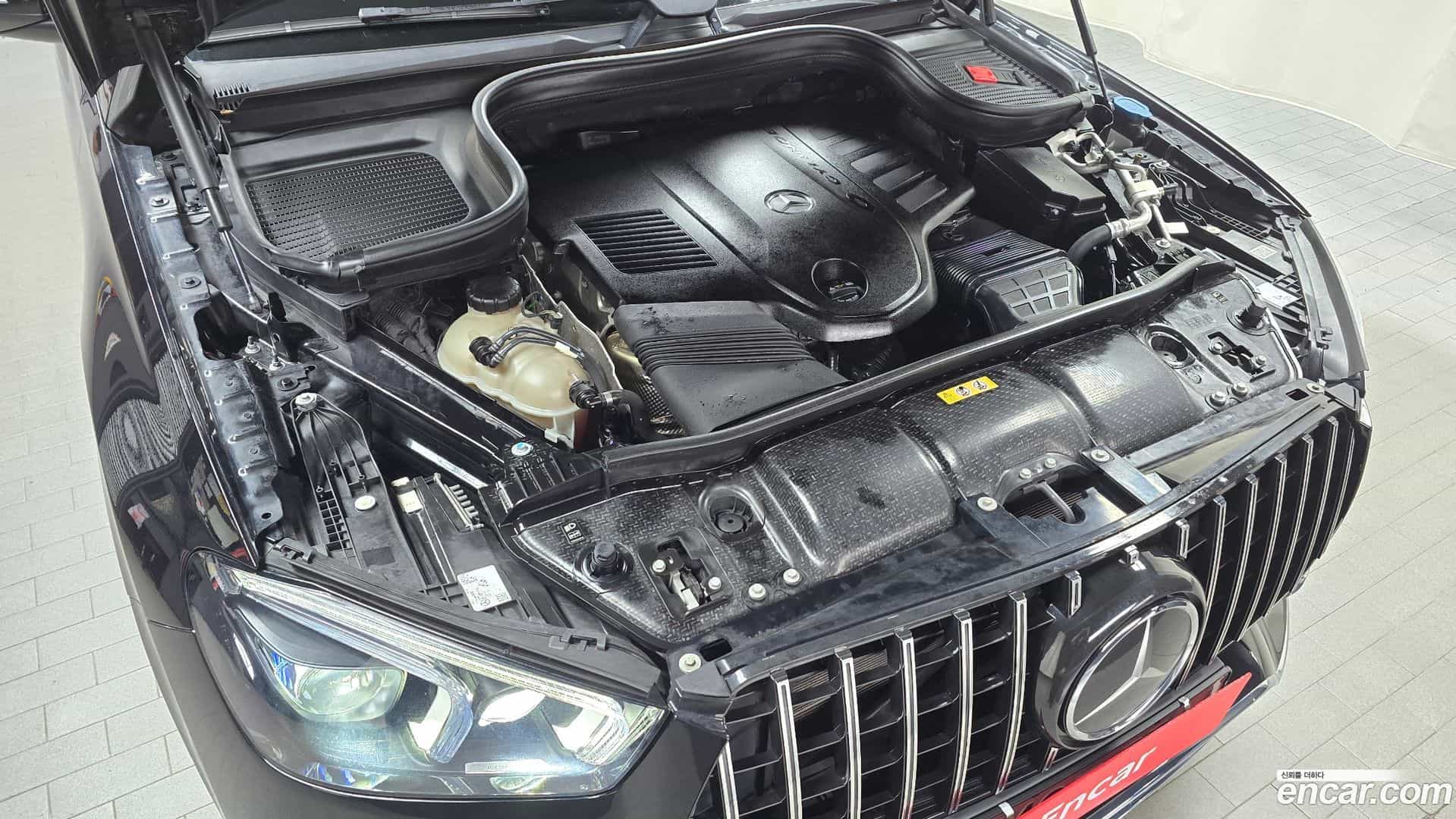 GLE-Class Mercedes-Benz 2021.7-OUTER-006