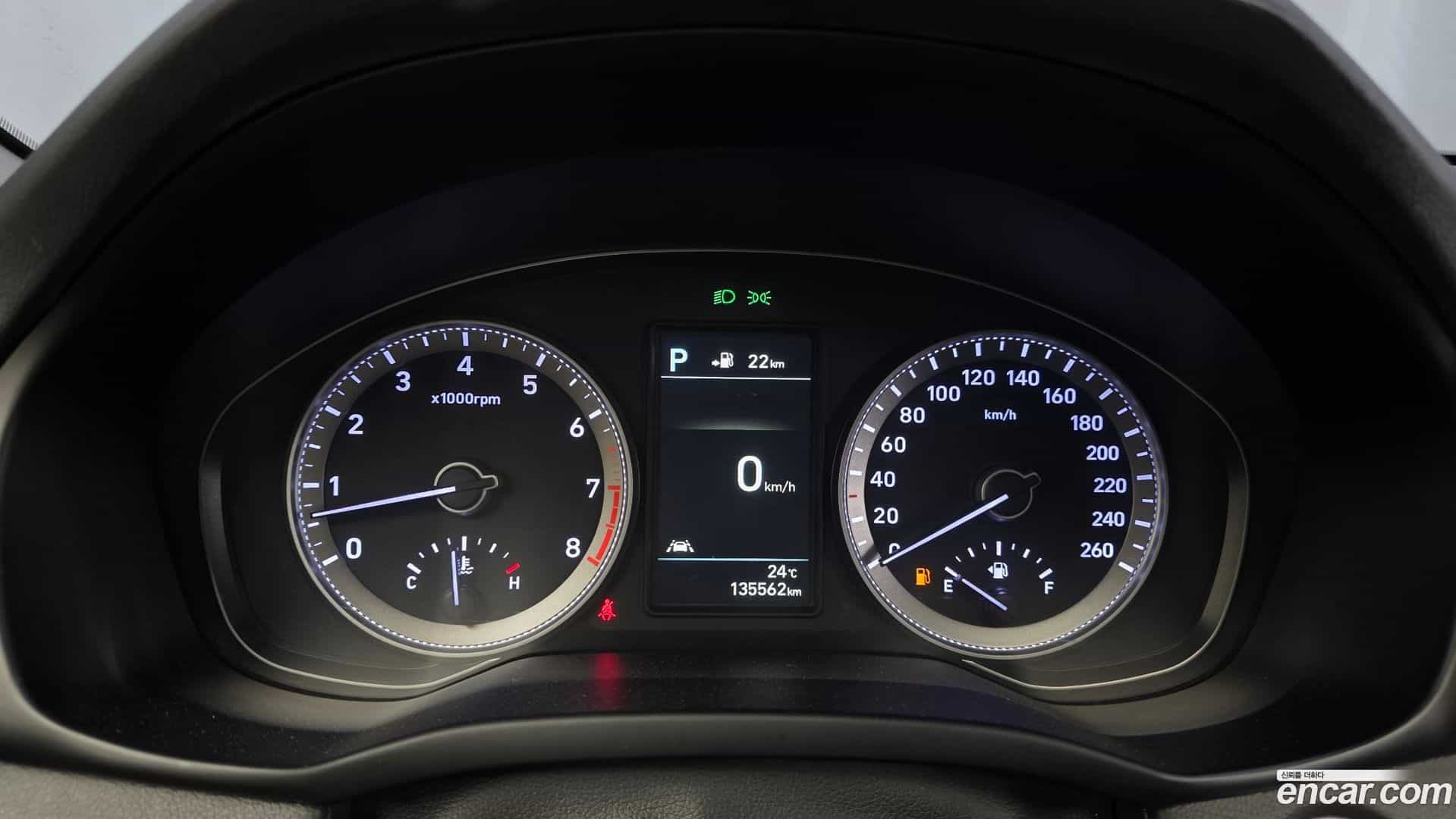 Grandeur Hyundai 2018.7-INNER-008
