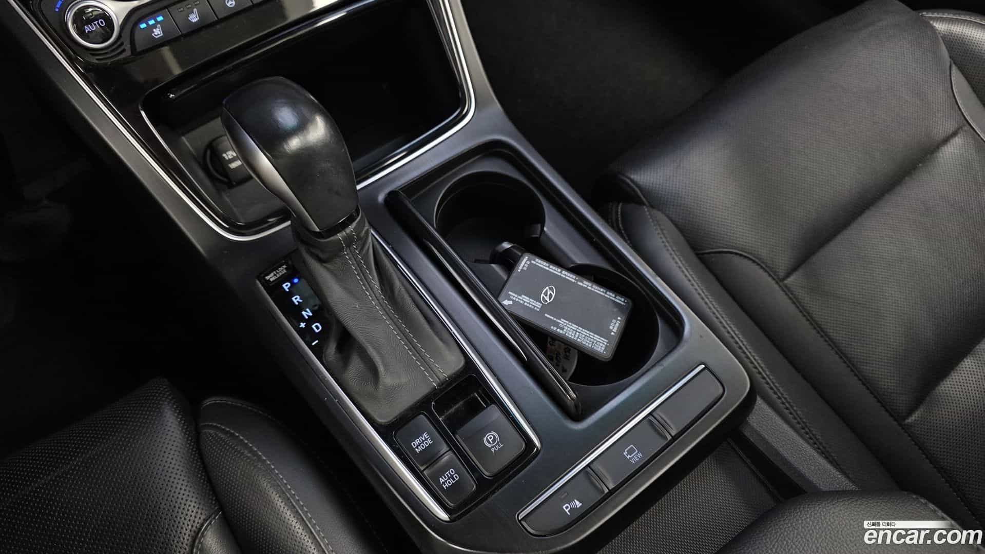 Grandeur Hyundai 2018.7-INNER-009