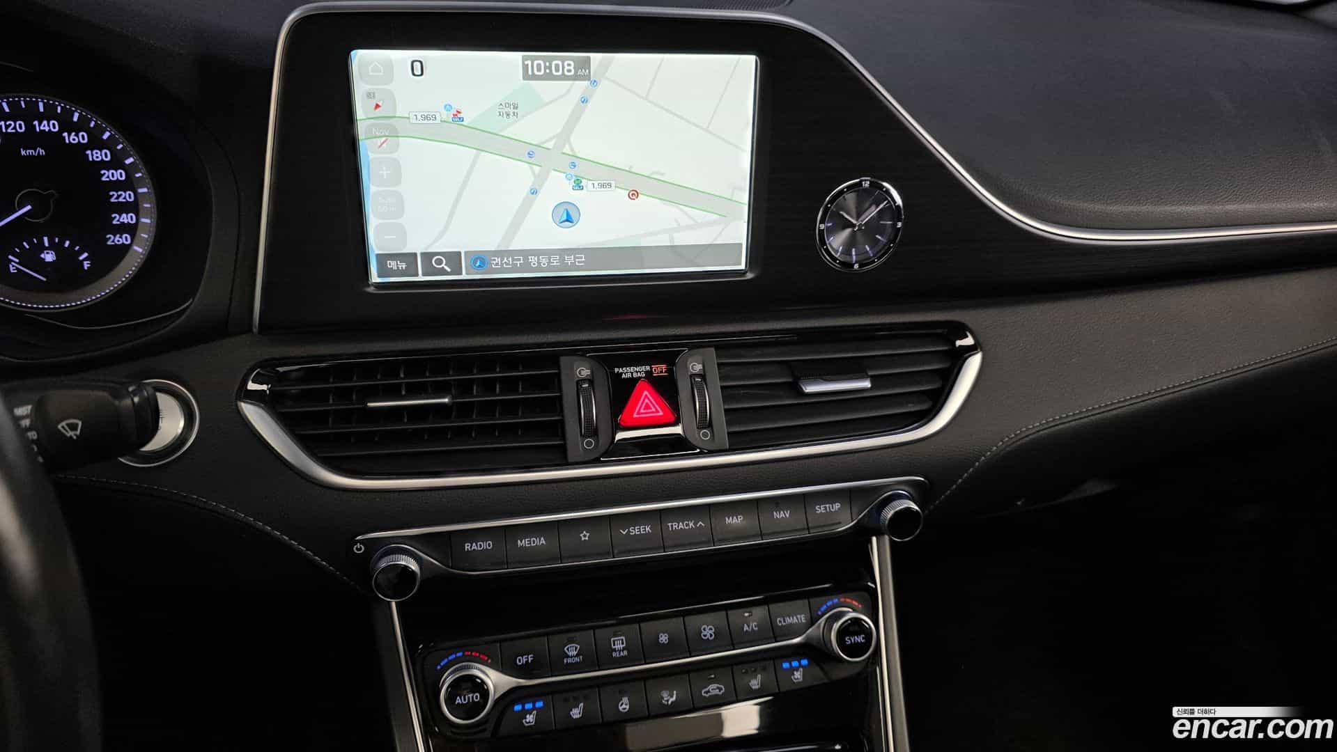 Grandeur Hyundai 2018.7-OPTION-017