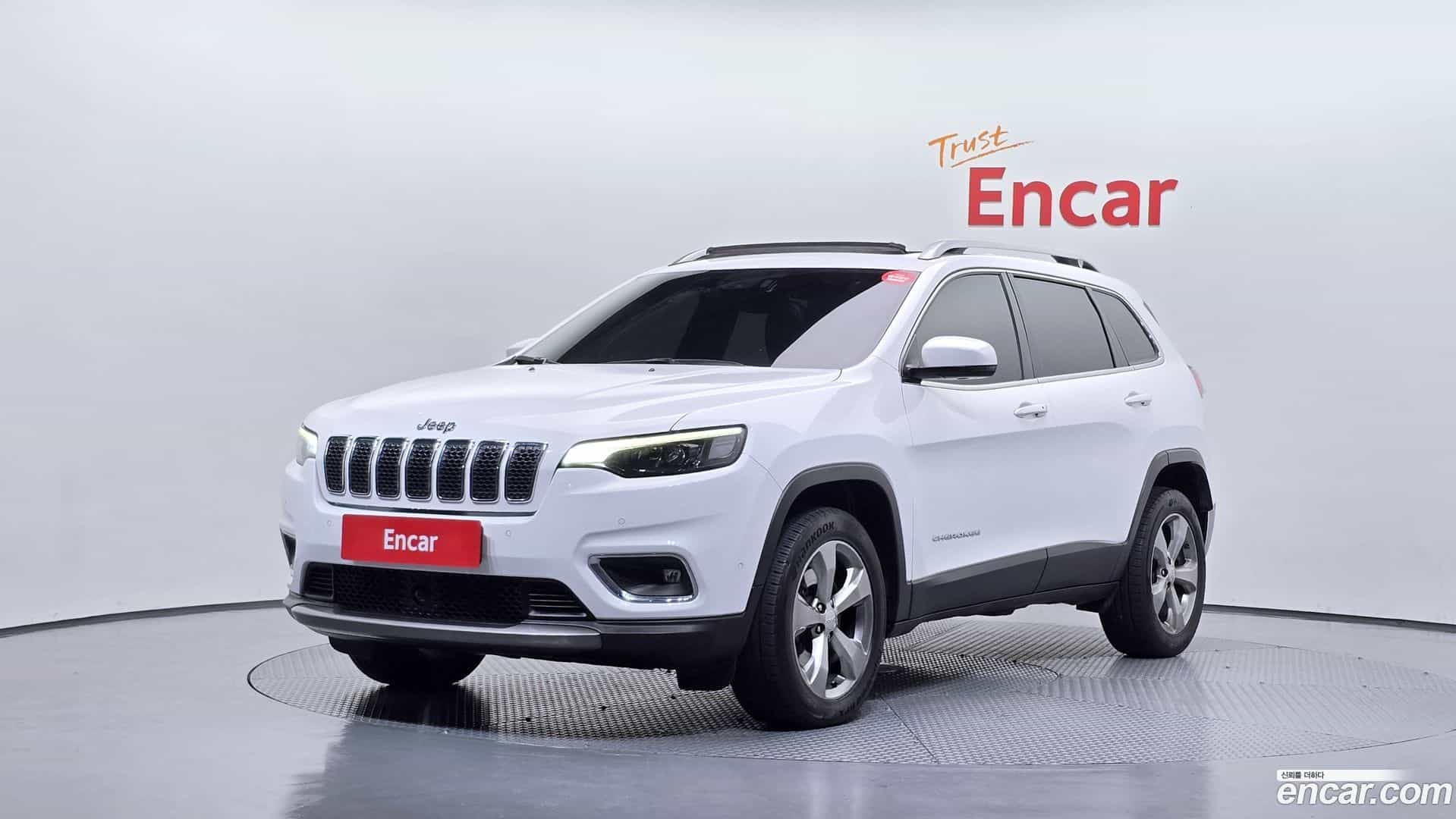 Cherokee Jeep 2021.5-OUTER-001