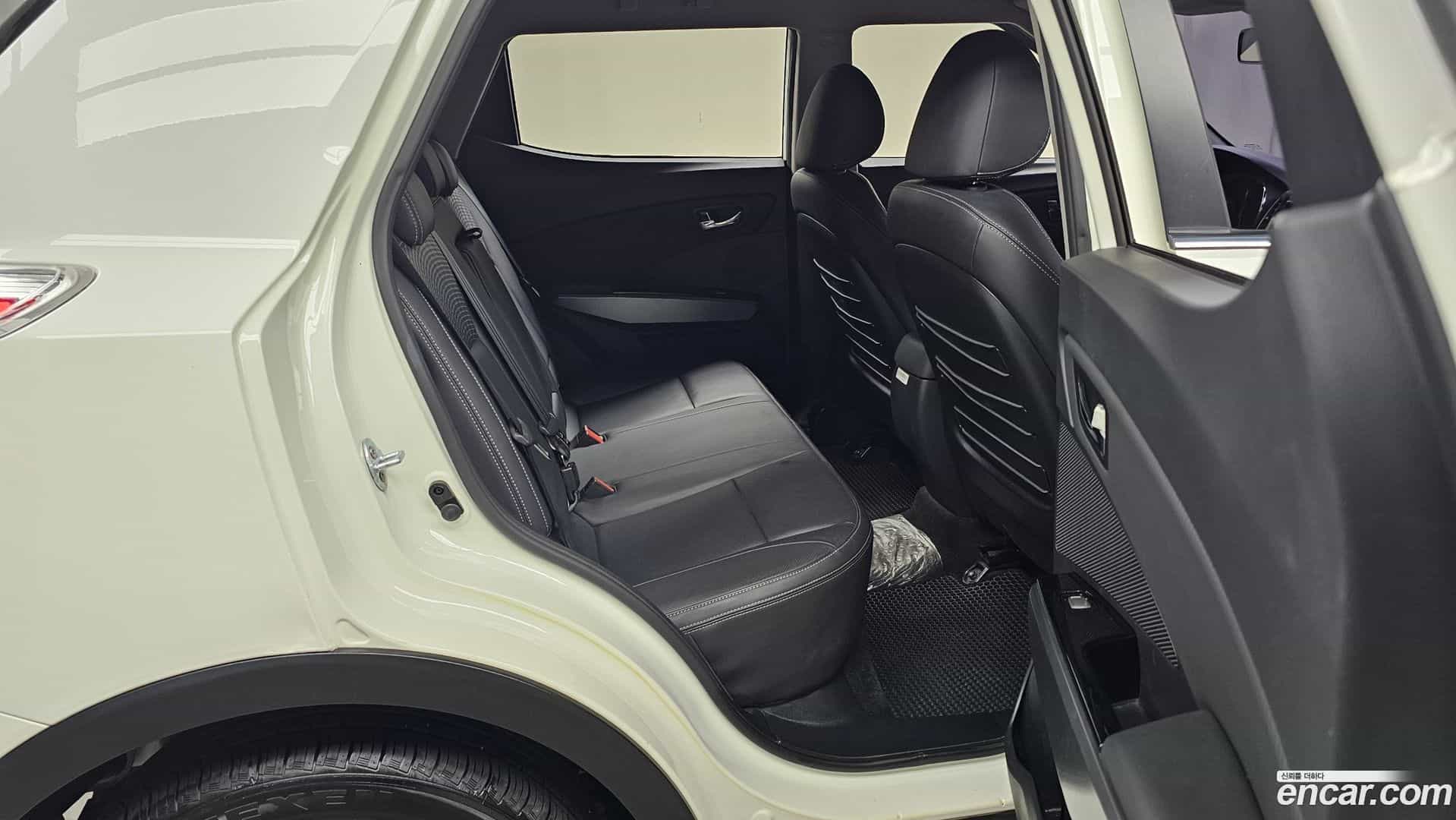 TIBOLI KG Mobility 2019.0-OPTION-015