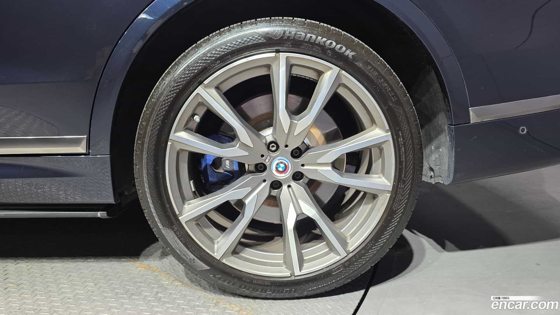 X7 BMW 2022.5-OUTER-031