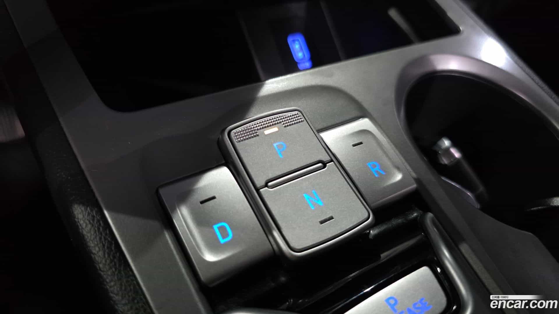 Kona Hyundai 2020.11-INNER-009