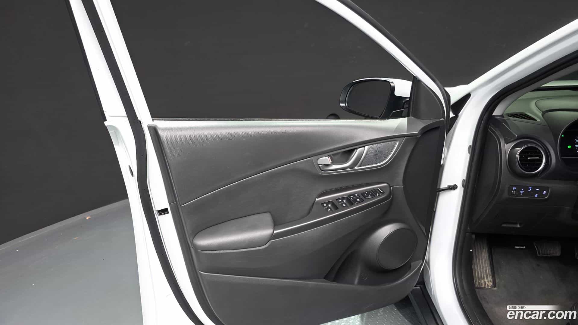 Kona Hyundai 2020.11-INNER-034