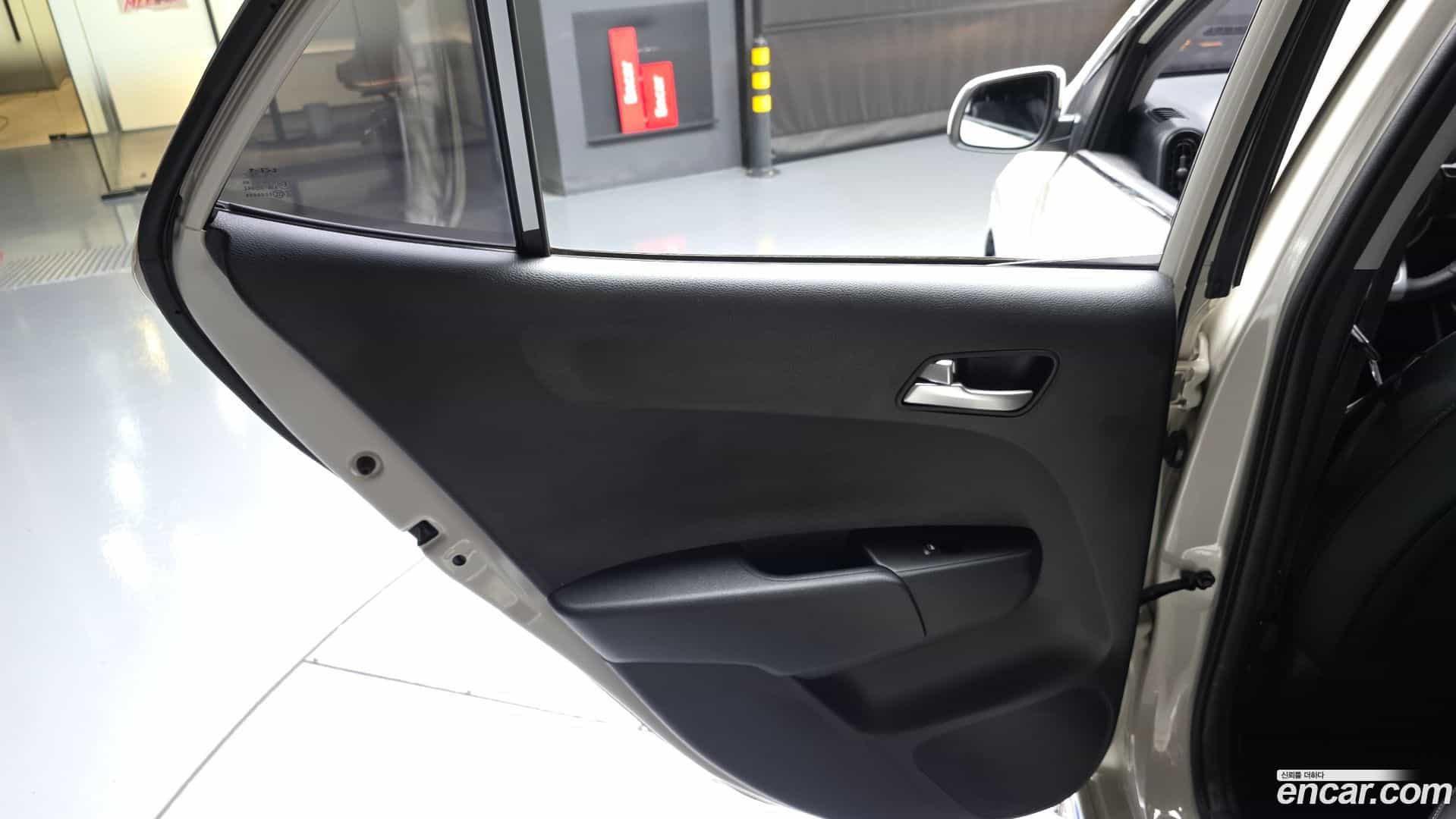 morning Kia 2022.5-INNER-035