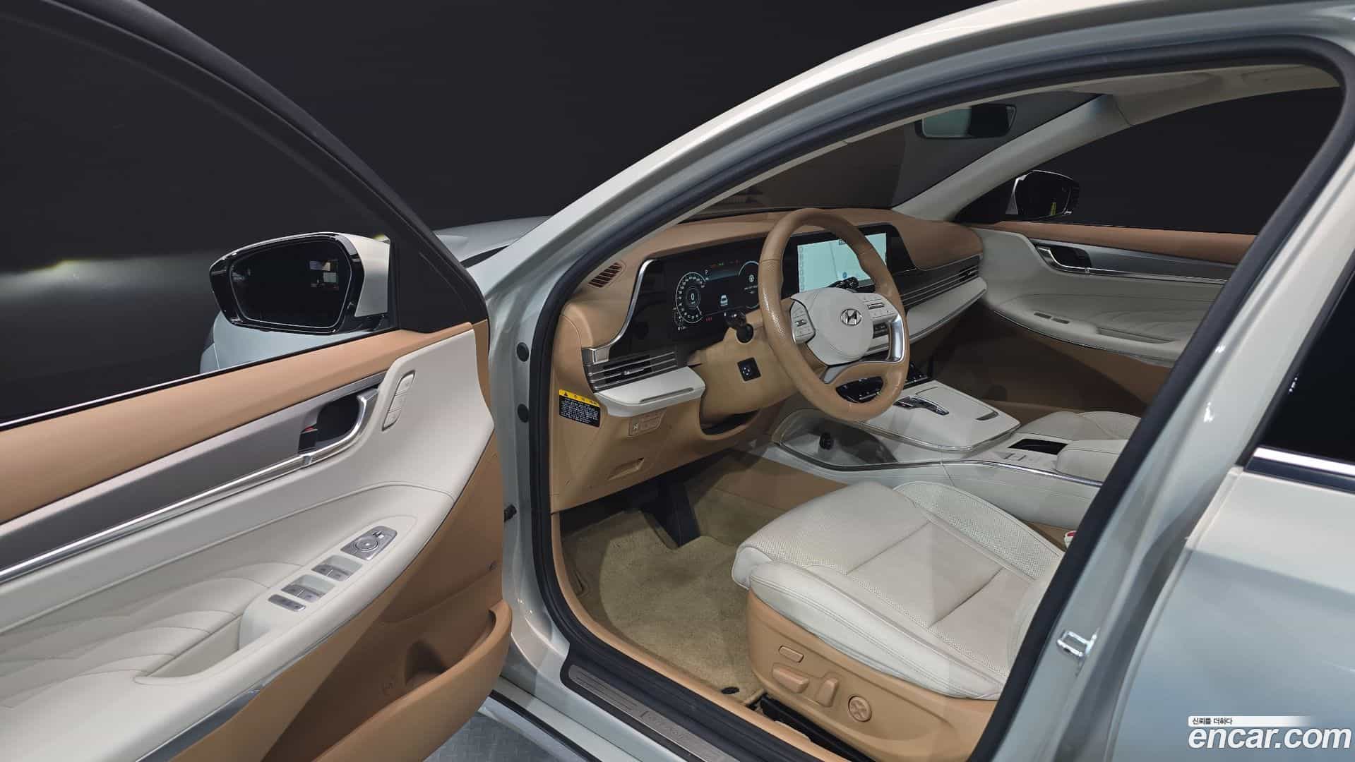 Grandeur Hyundai 2020.3-INNER-010