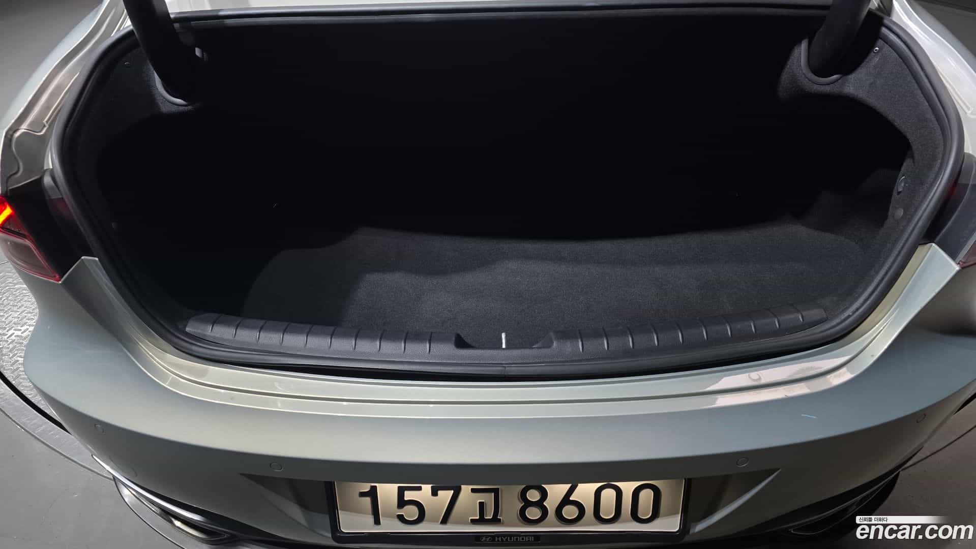 Grandeur Hyundai 2020.3-OPTION-040