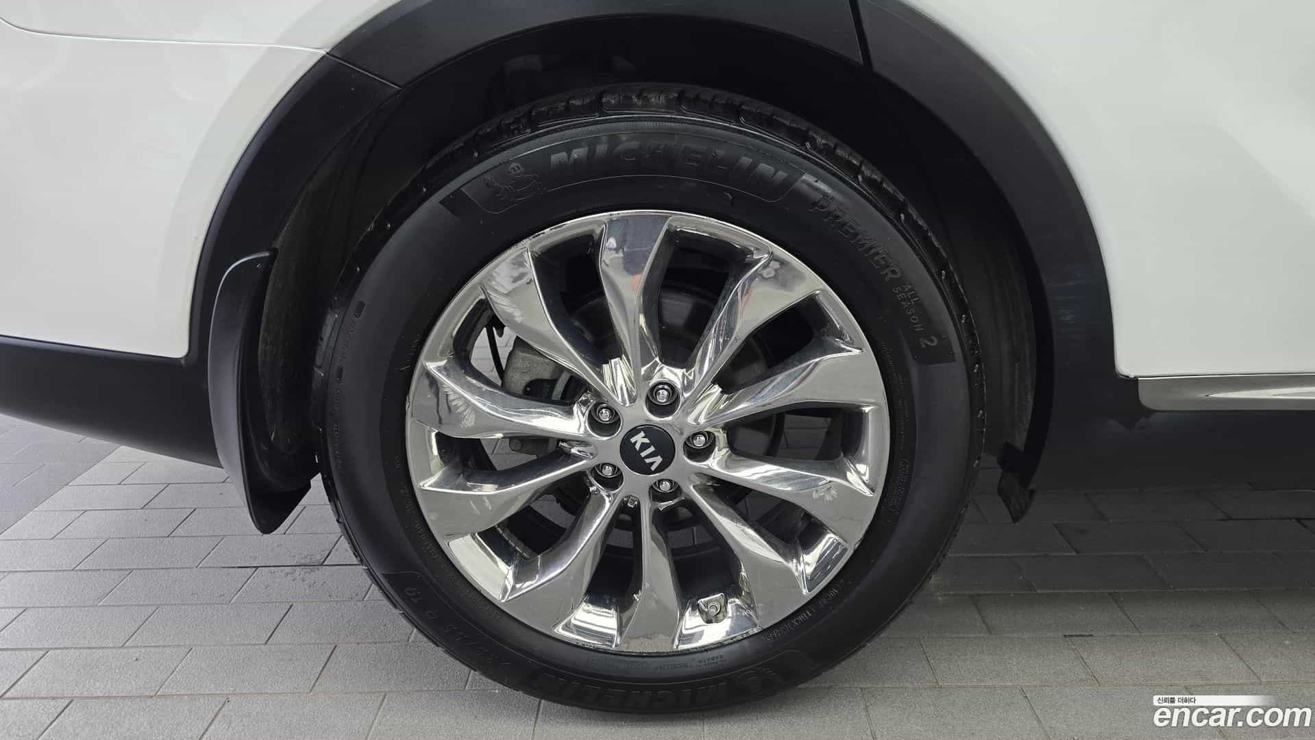 Sorento Kia 2018.3-OUTER-005