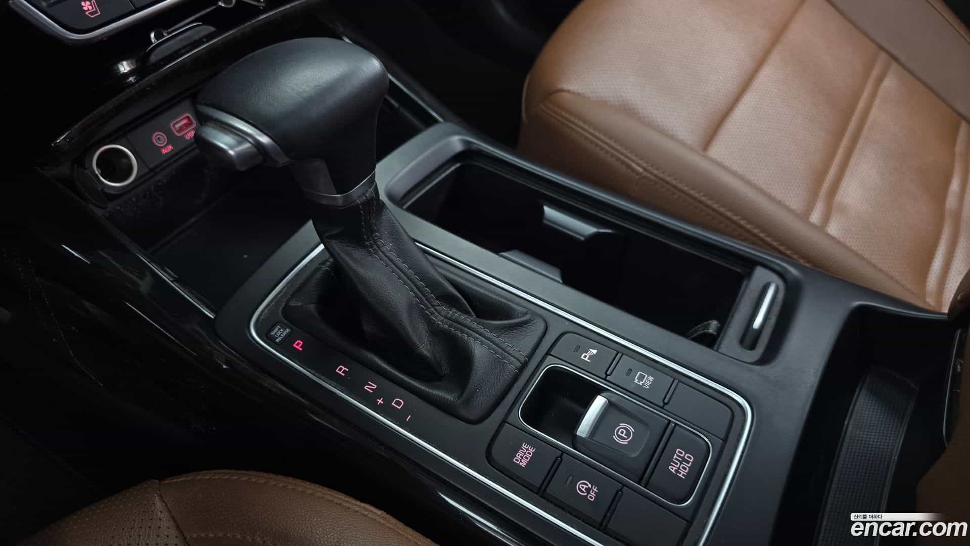 Sorento Kia 2018.3-INNER-009