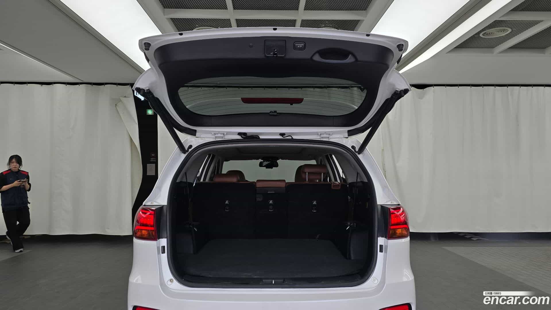 Sorento Kia 2018.3-OPTION-024