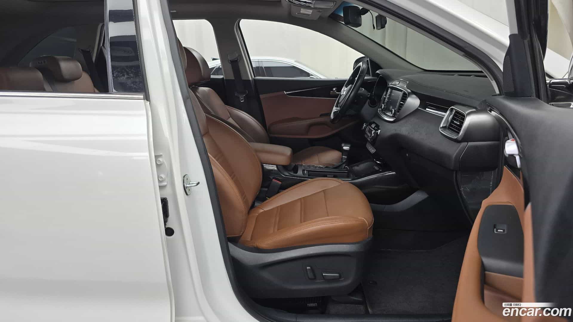 Sorento Kia 2018.3-INNER-036