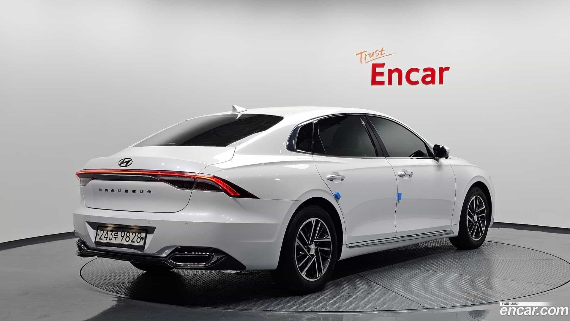 Grandeur Hyundai 2019.11-OUTER-002