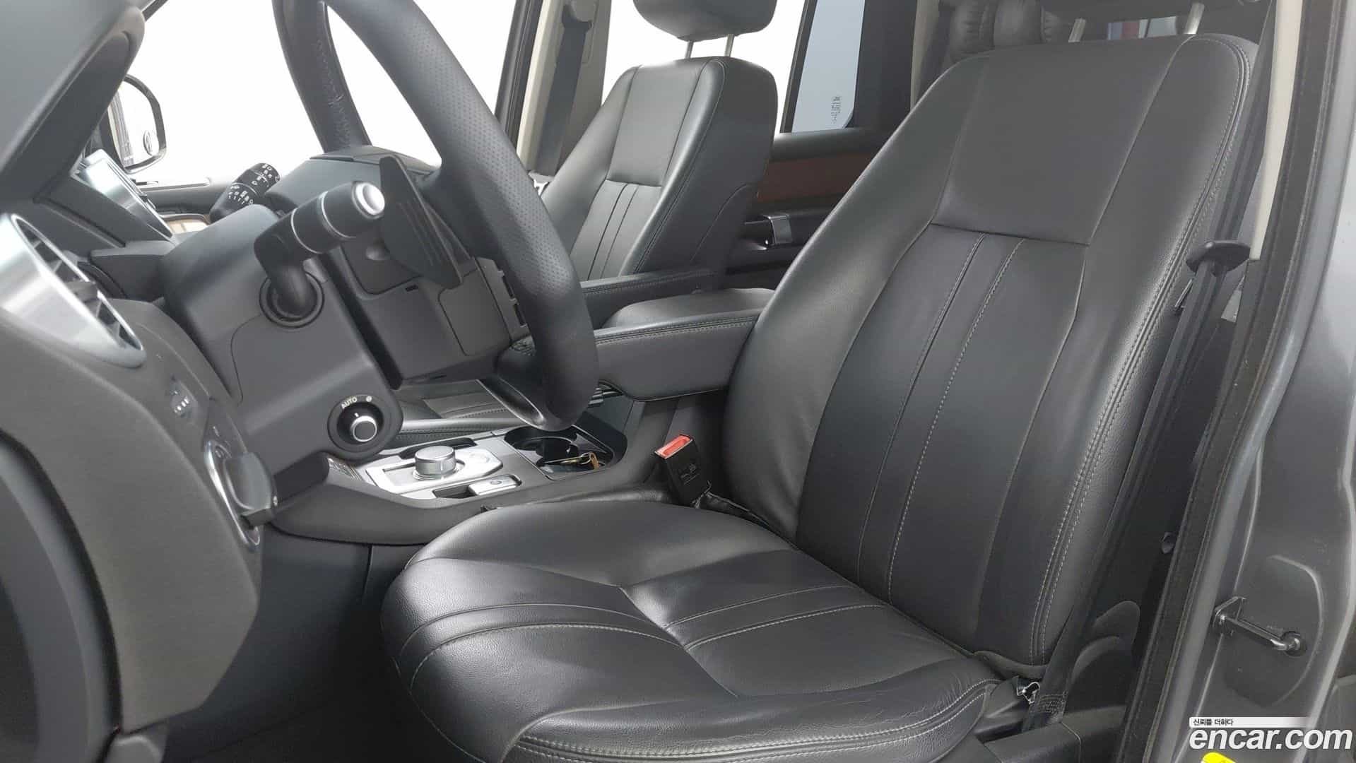 Discovery Land Rover 2015.10-OPTION-016