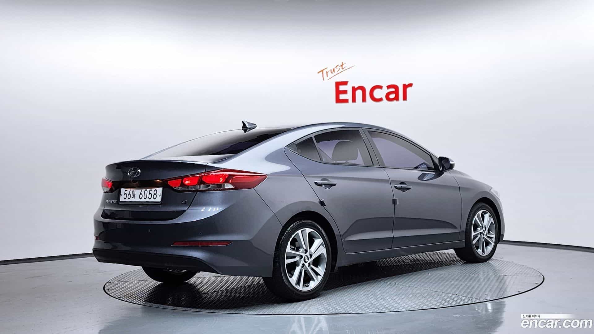 AVANTE Hyundai 2017.5-OUTER-002