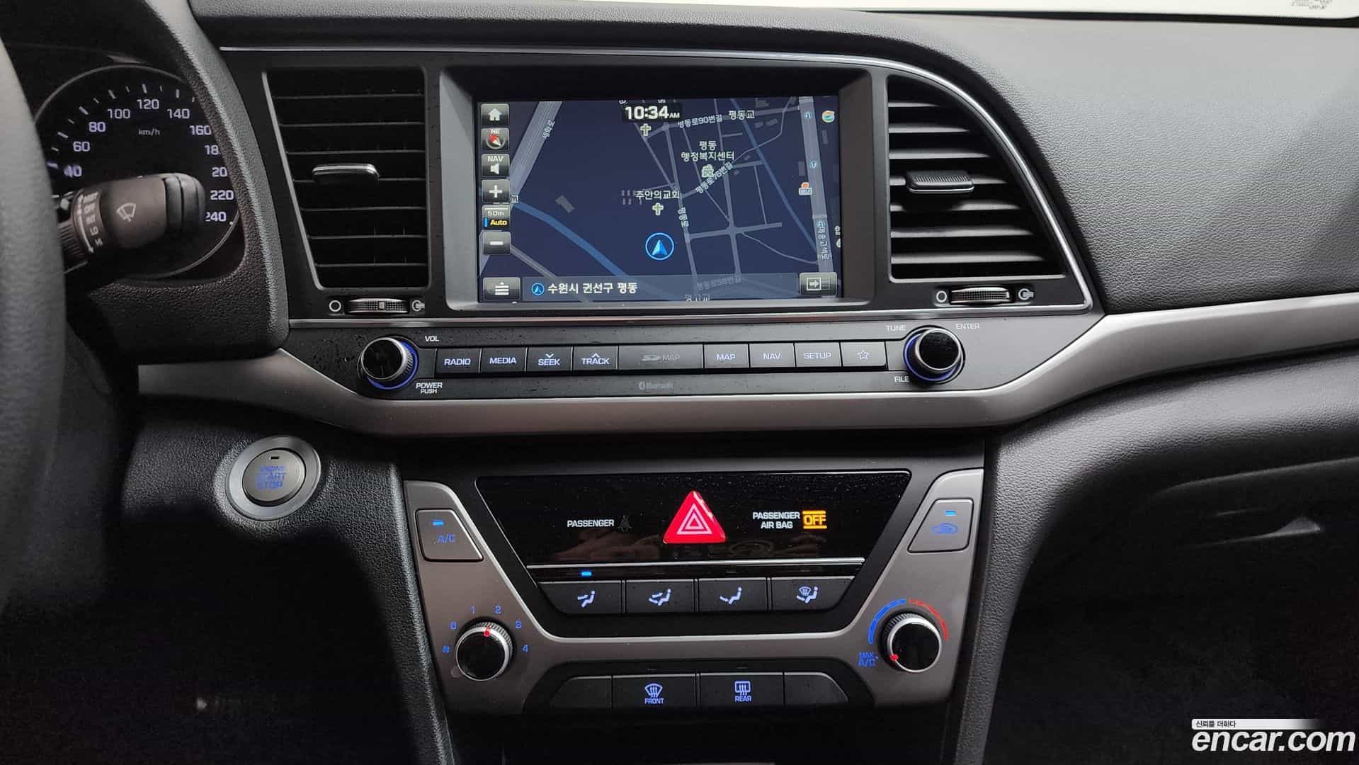AVANTE Hyundai 2017.5-OPTION-017