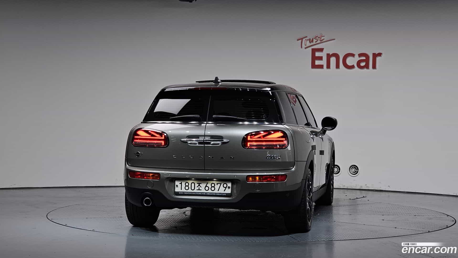 Clubman Mini 2020.4-OUTER-004