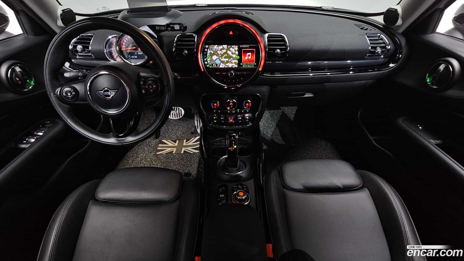 Clubman Mini 2020.4-INNER-007