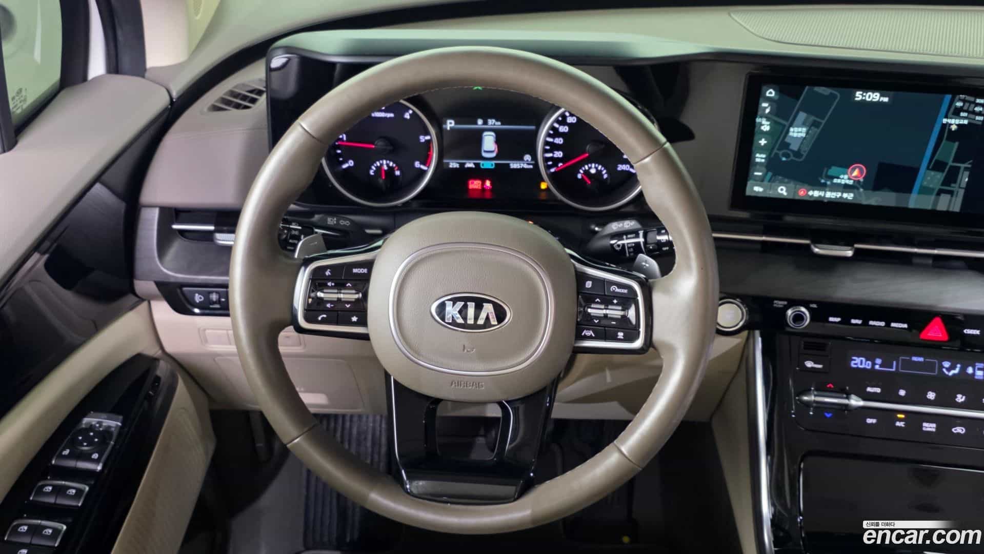 Canival Kia 2021.4-OPTION-017