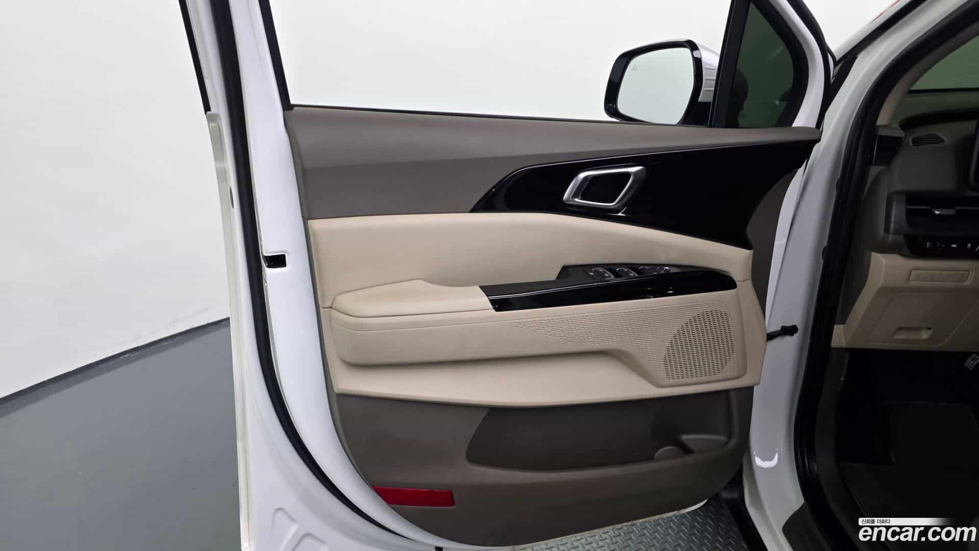 Canival Kia 2021.4-INNER-034