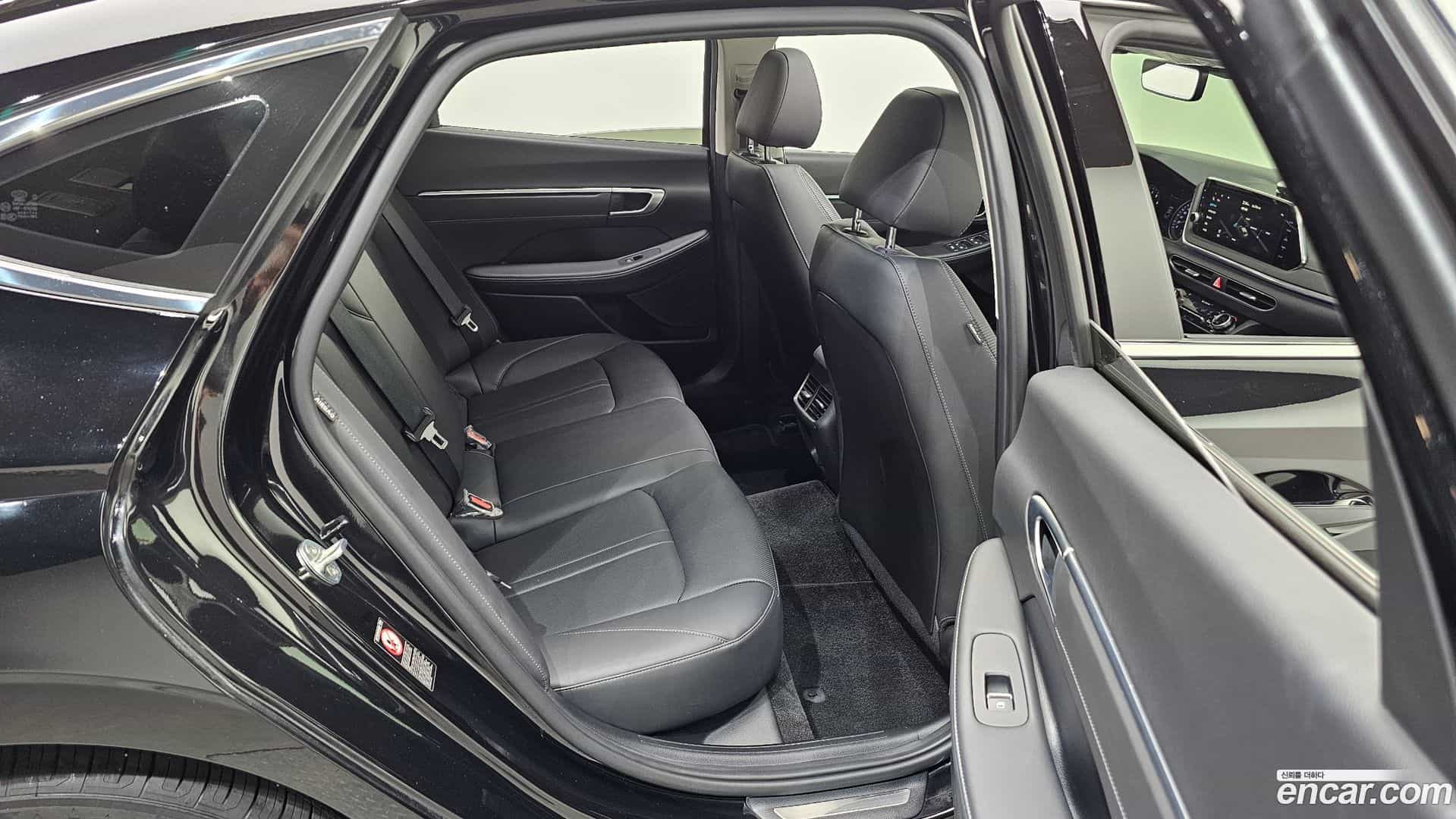 Sonata Hyundai 2021.8-OPTION-015