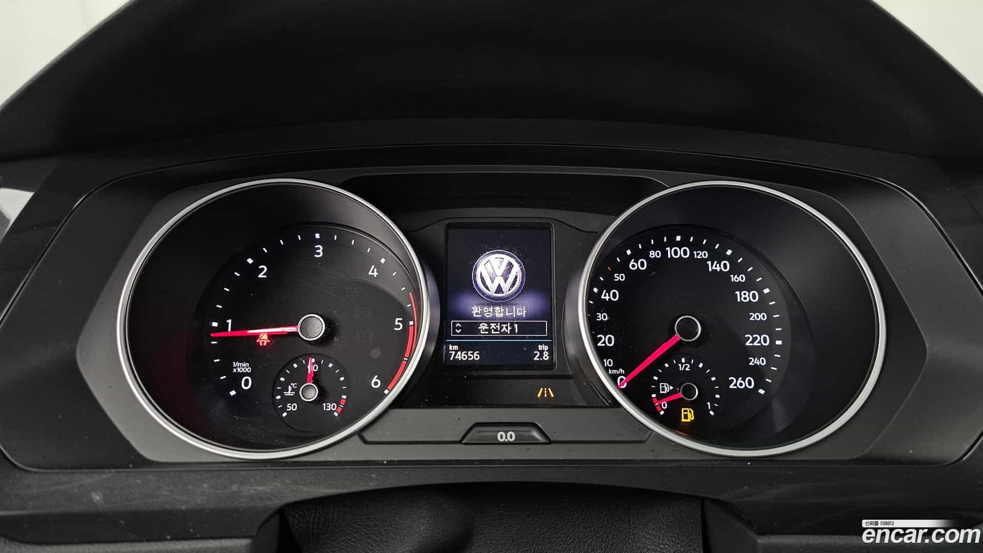 Tiguan Volkswagen 2019.10-INNER-008